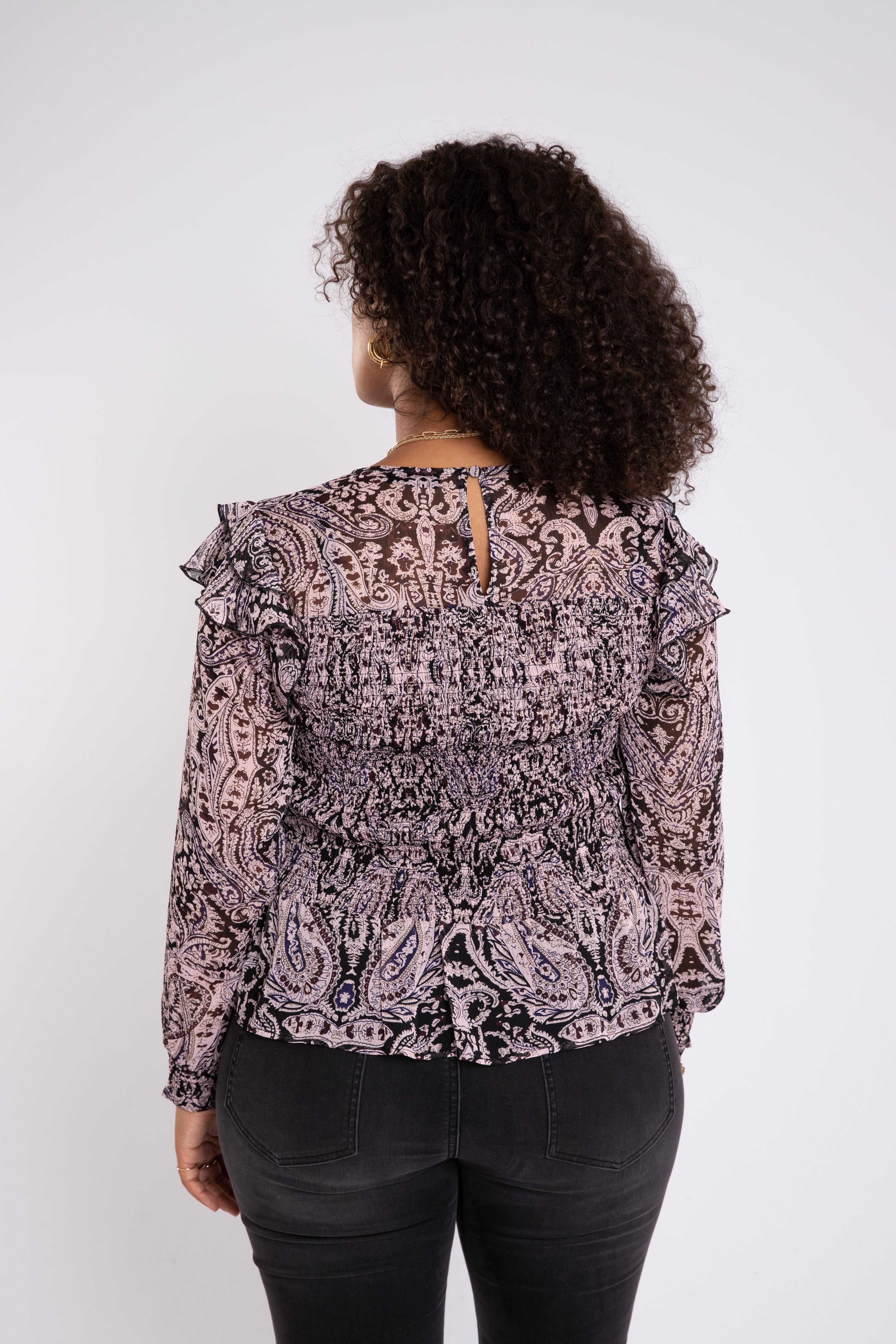 Blusa con estampado paisley  image number 4