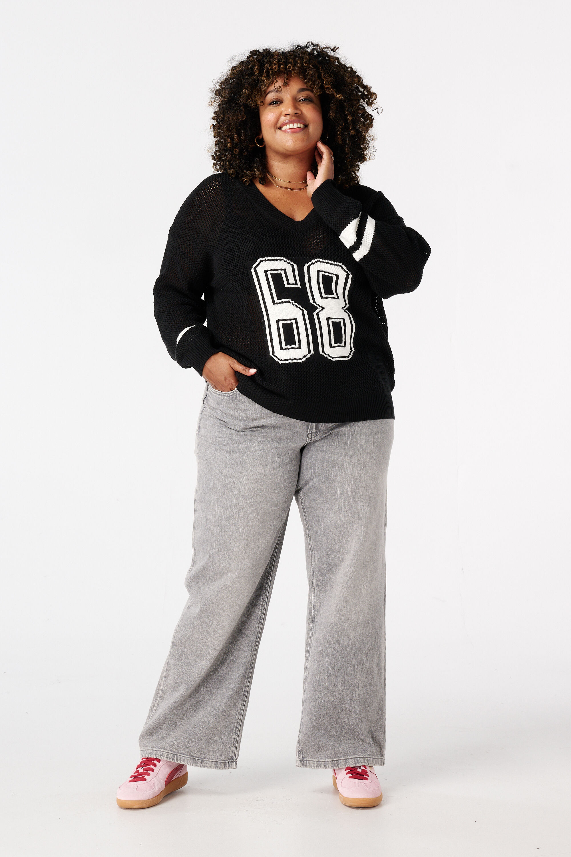 Jersey universitario de punto fino image number 5