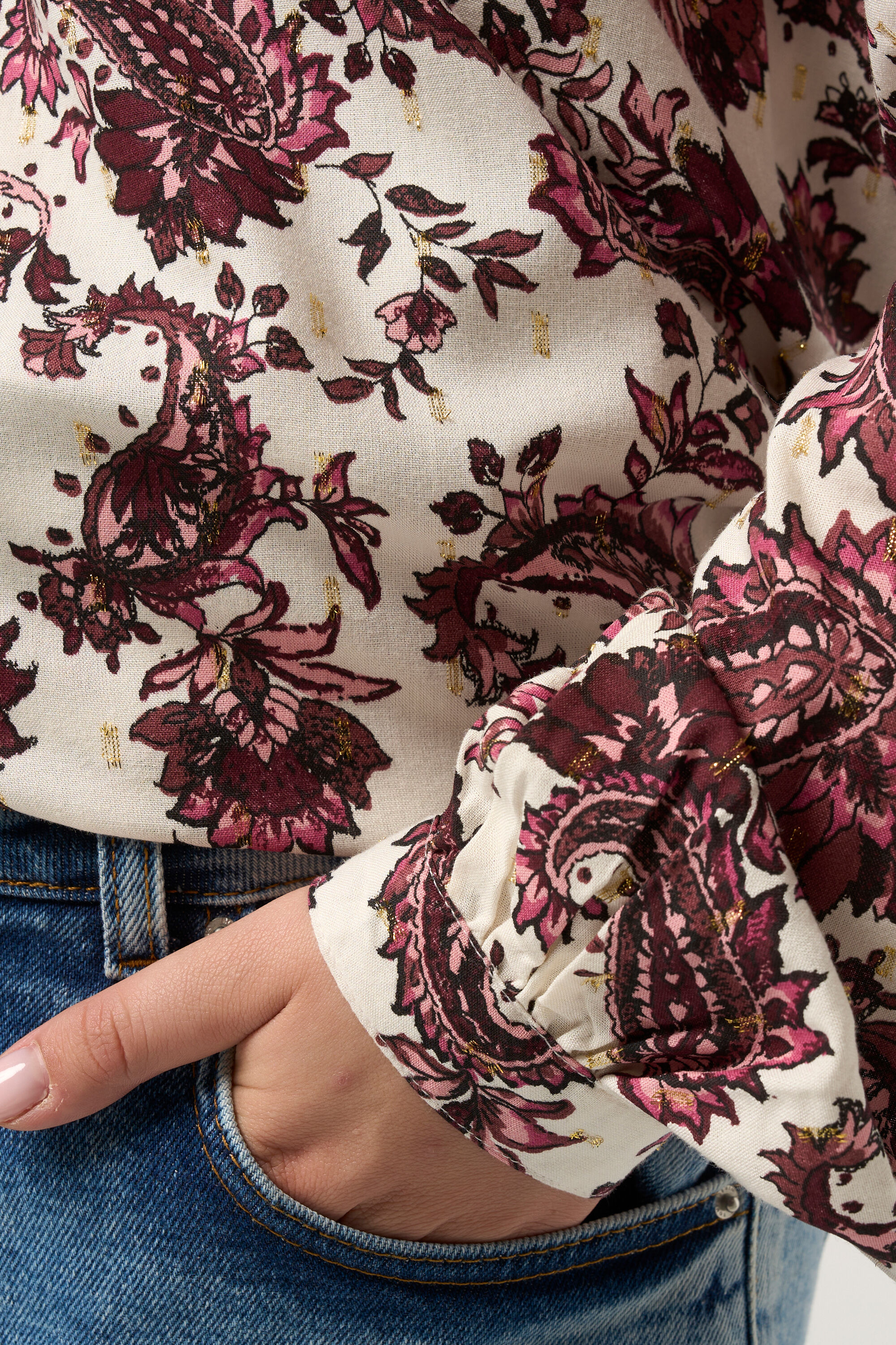 Blusa con estampado image number 4