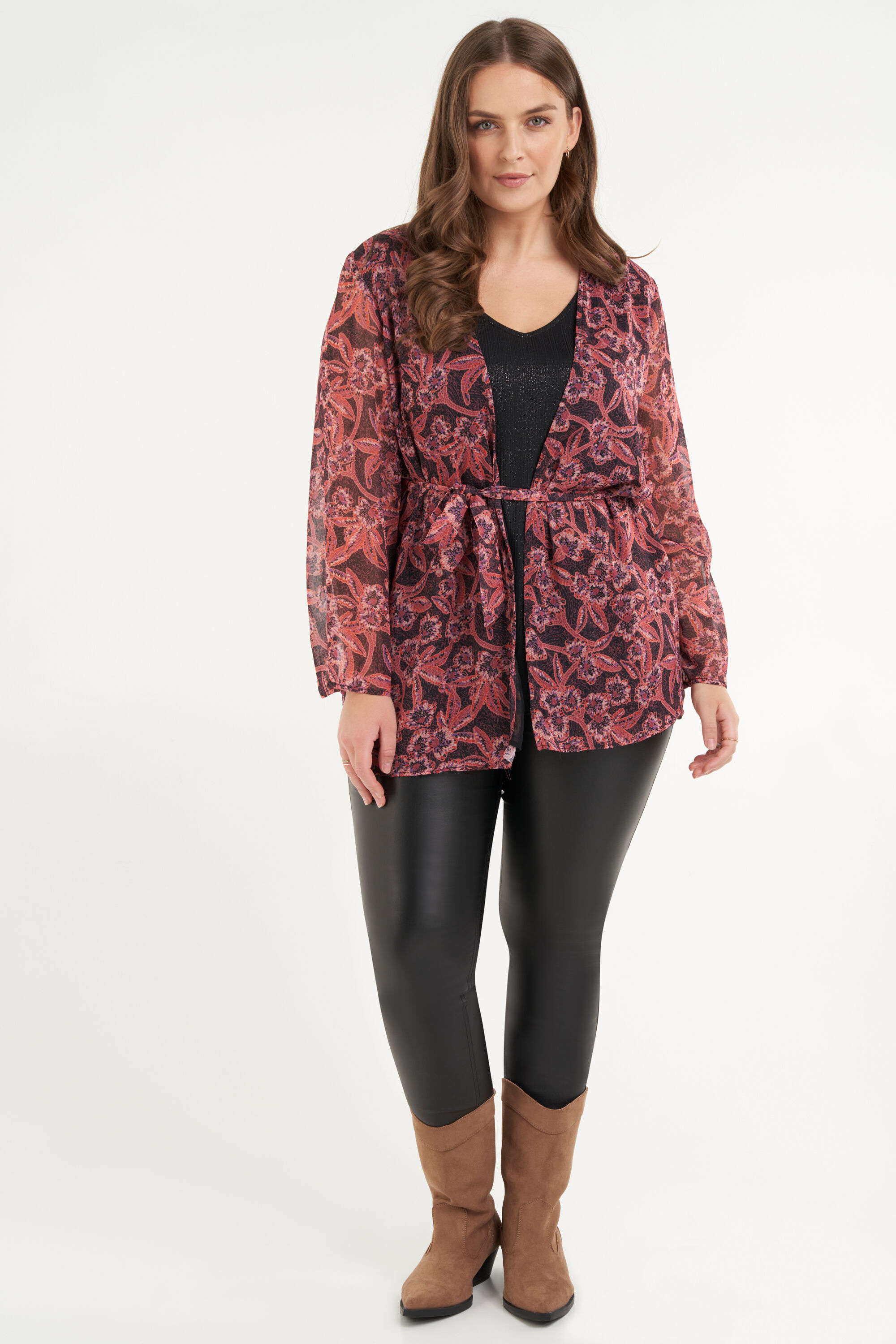 Kimono con estampado image number 5