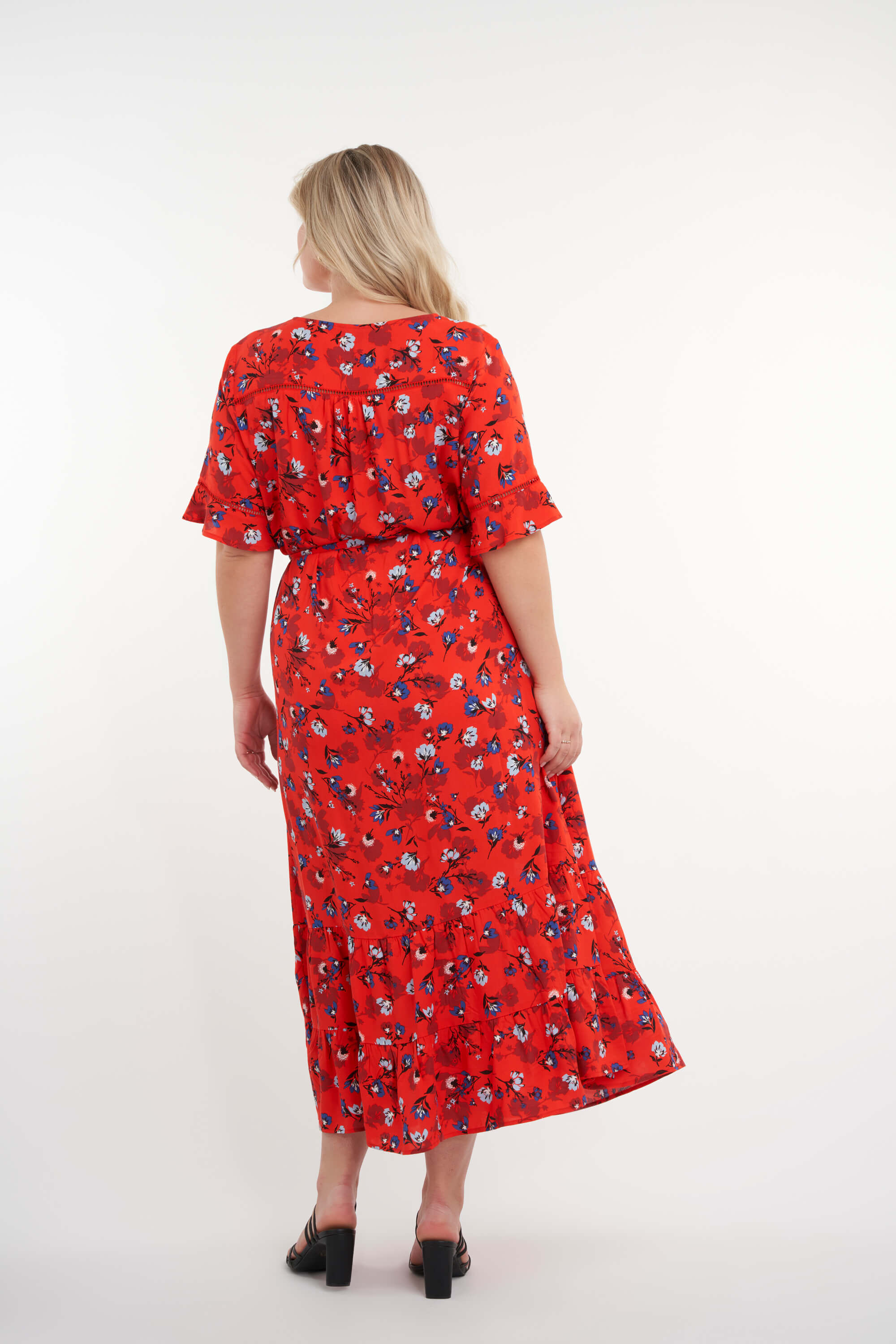 Vestido largo con estampado  image number 3