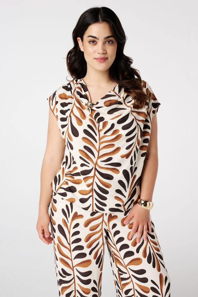 Blusa con estampado image number 0