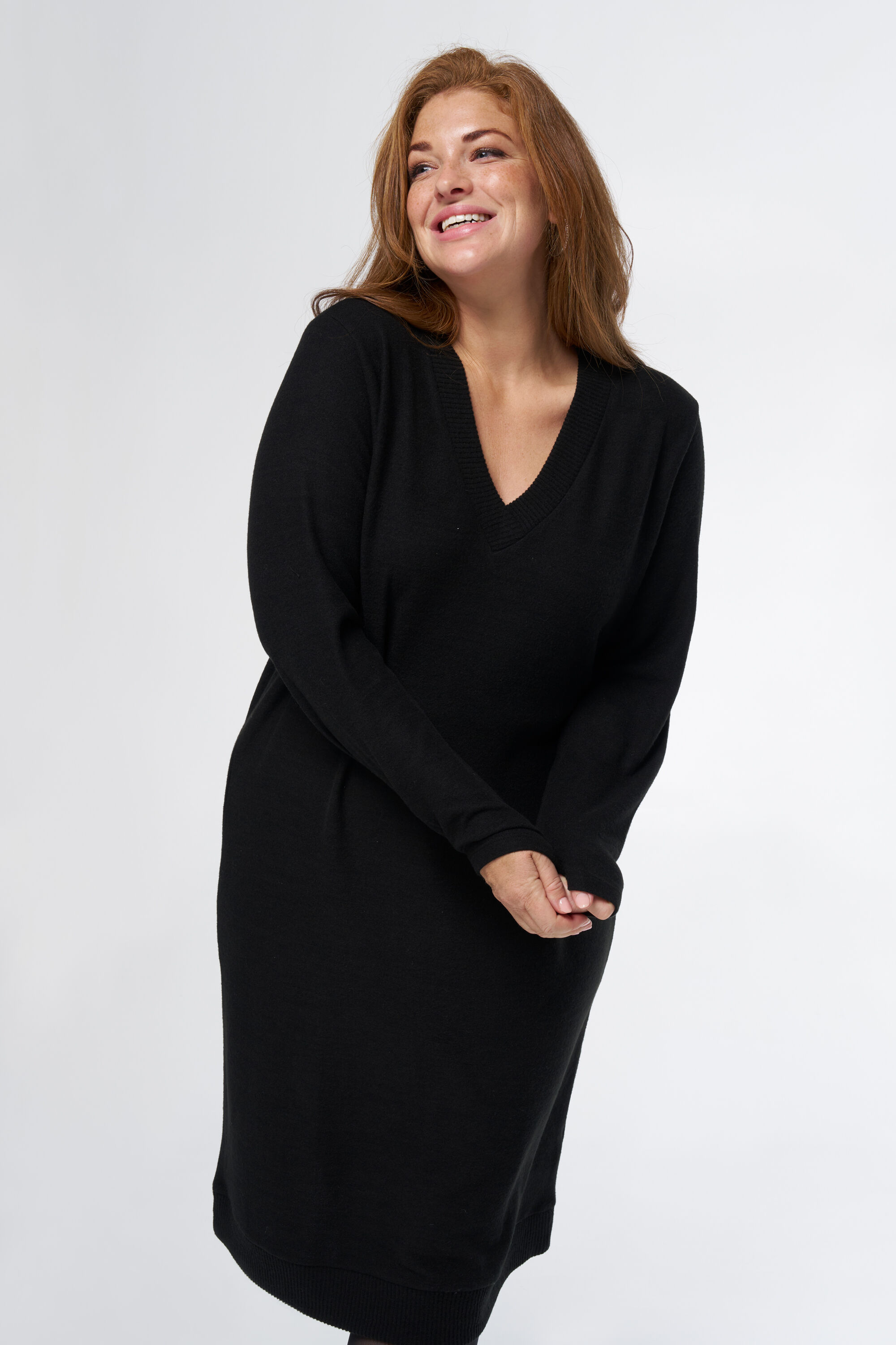 Vestido su&eacute;ter con estampado image number 5