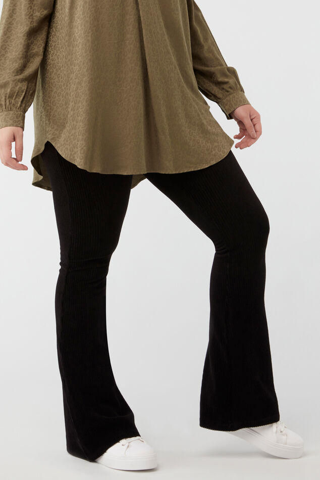 Leggings acampanados image number 5