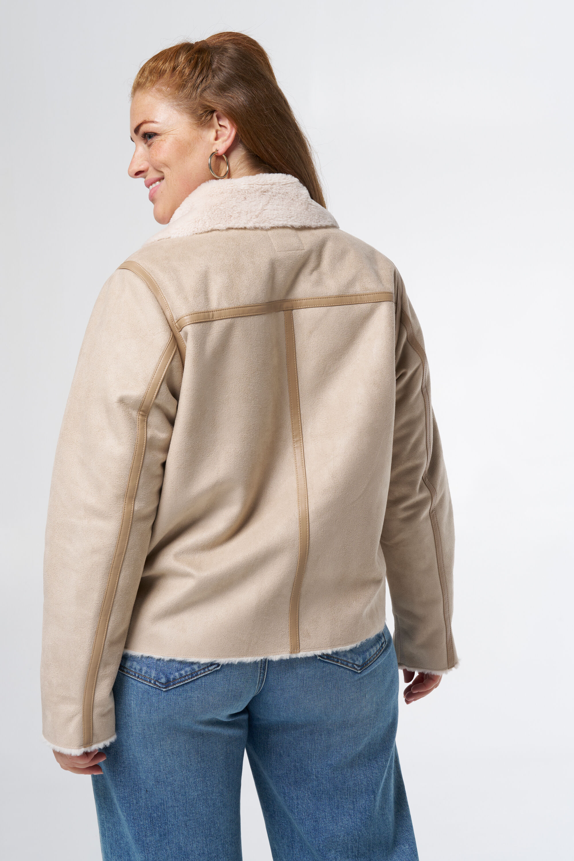 Cazadora biker de ante image number 3