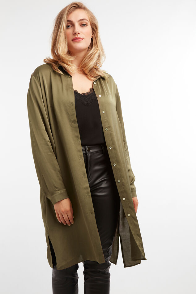 Blusa de satén image number 3