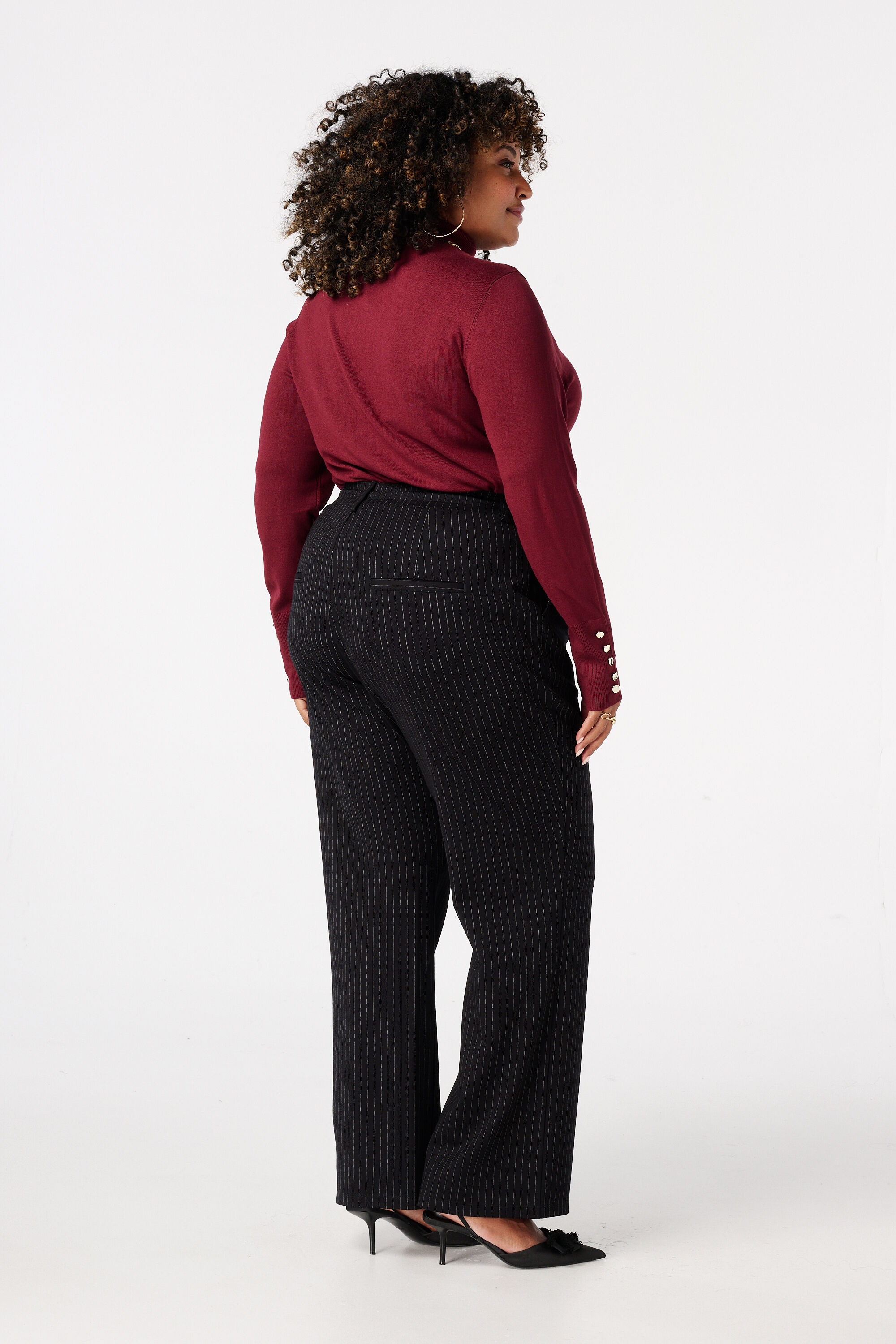 Pantalones con cintura el&aacute;stica y rayas diplom&aacute;ticas image number 3