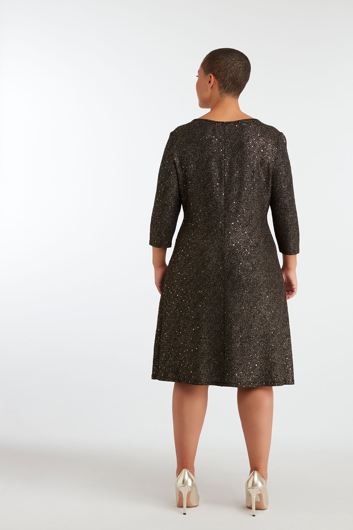 Vestido de fiesta de lurex con lentejuelas image number 6