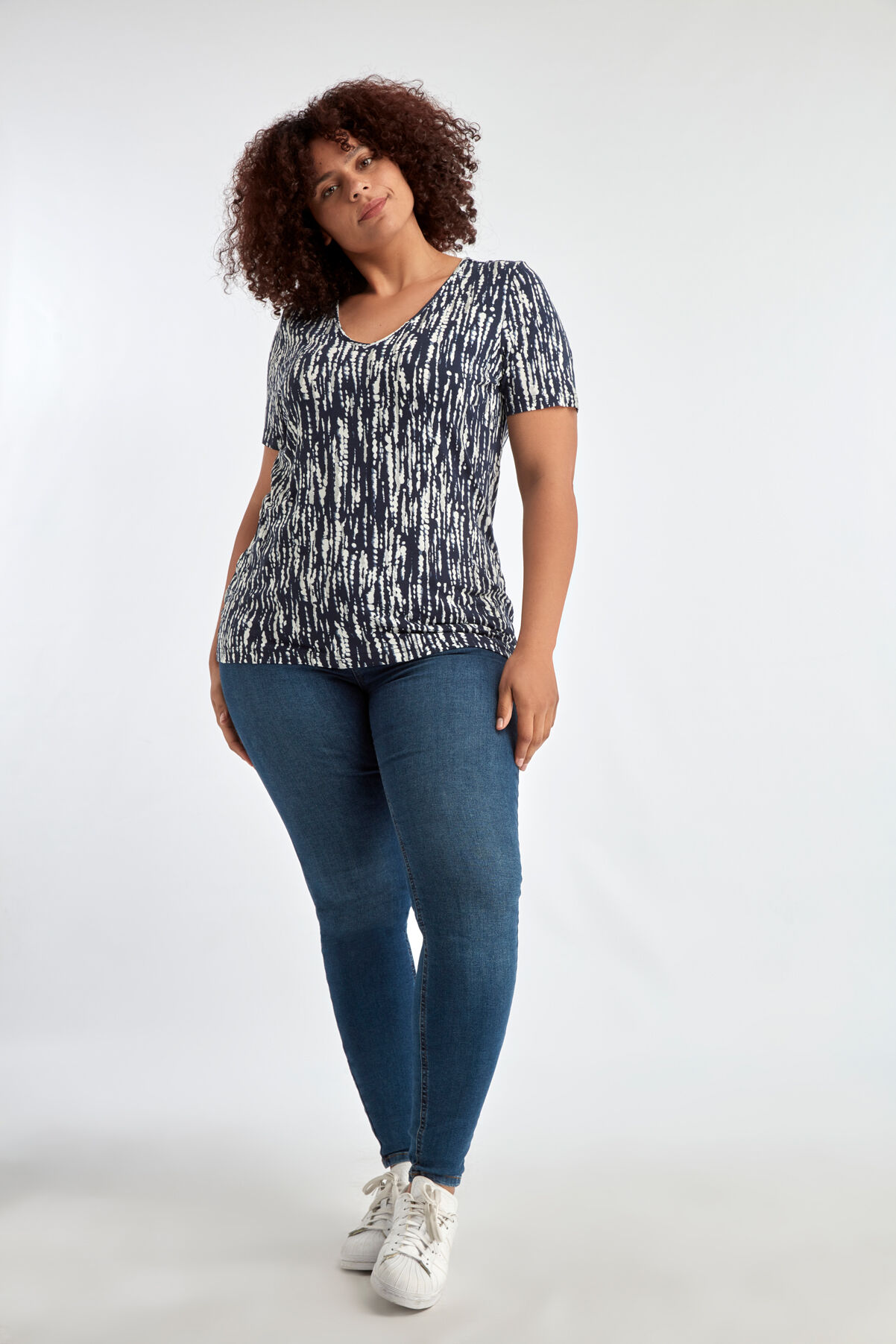 Camiseta con purpurina image number 5