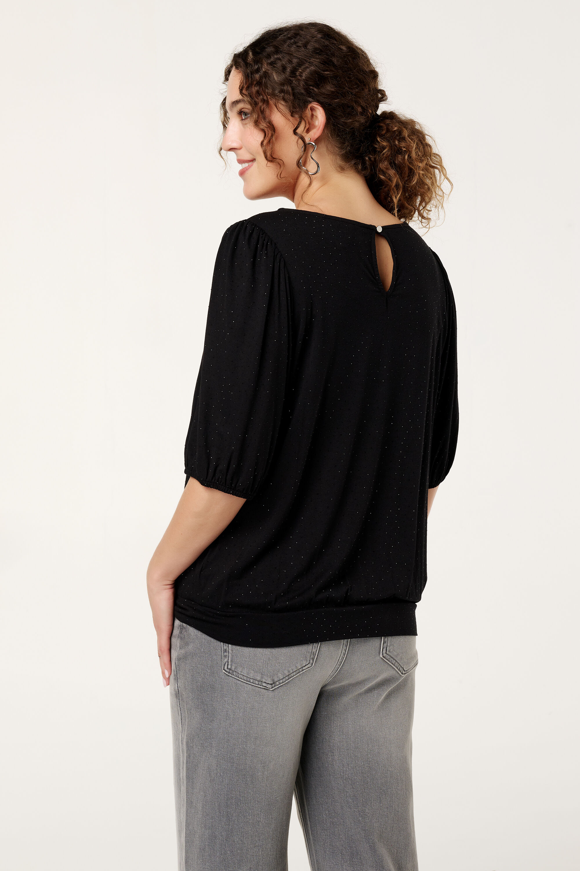 Top con brillantes image number 3