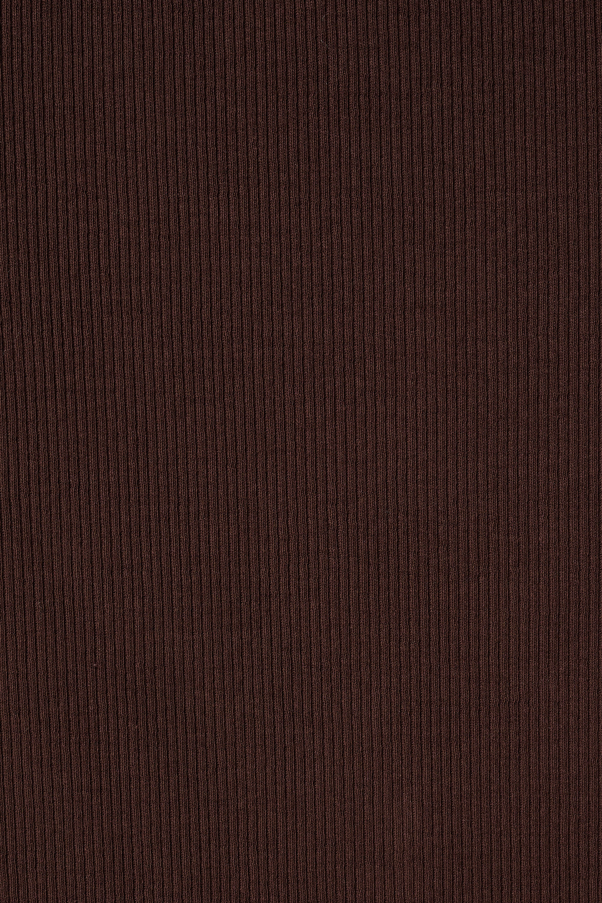 Top de canal&eacute; con escote en V image number 6