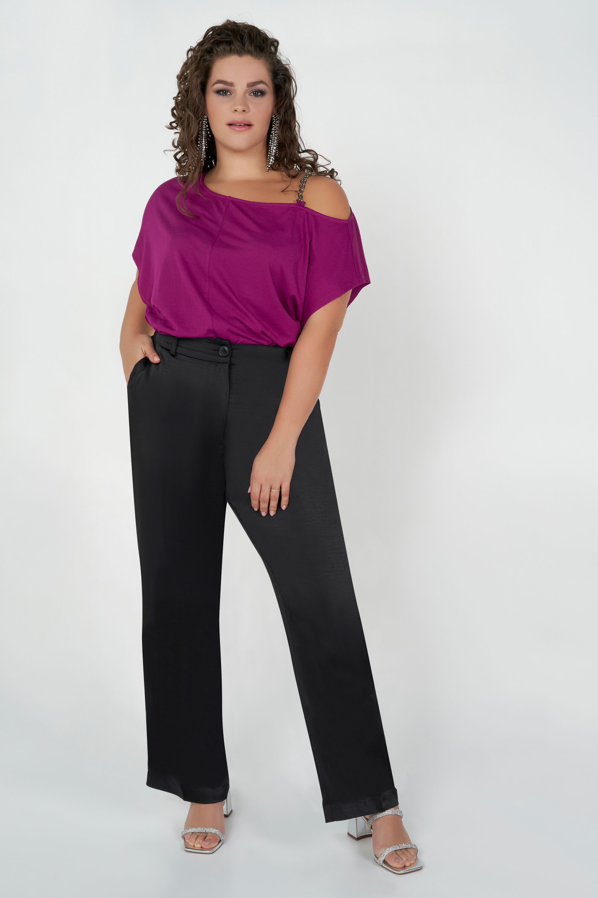 Pantalones de sat&eacute;n image number 6