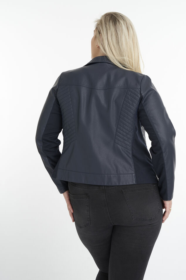 Chaqueta de cuero sintético  image number 3