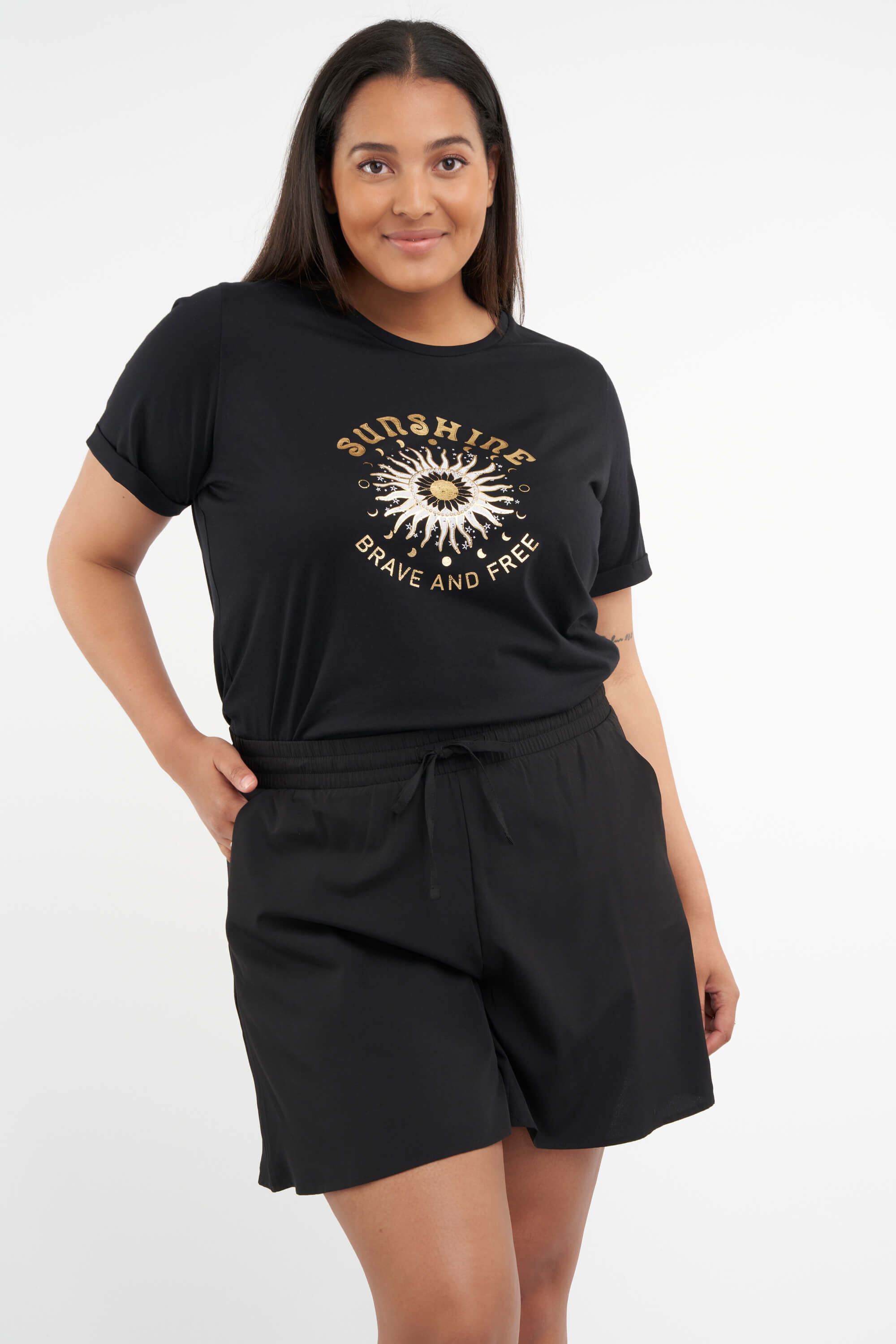 Short suelto image number 0