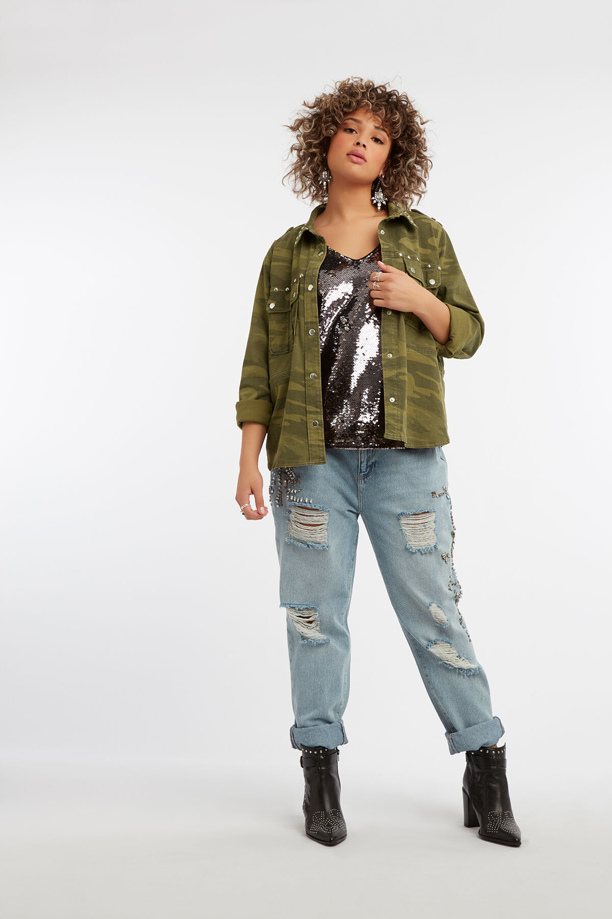 Vaqueros holgados con estr&aacute;s image number 4