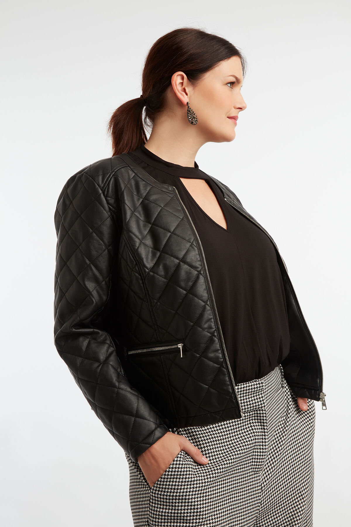 Chaqueta de cuero sint&eacute;tico image number 2