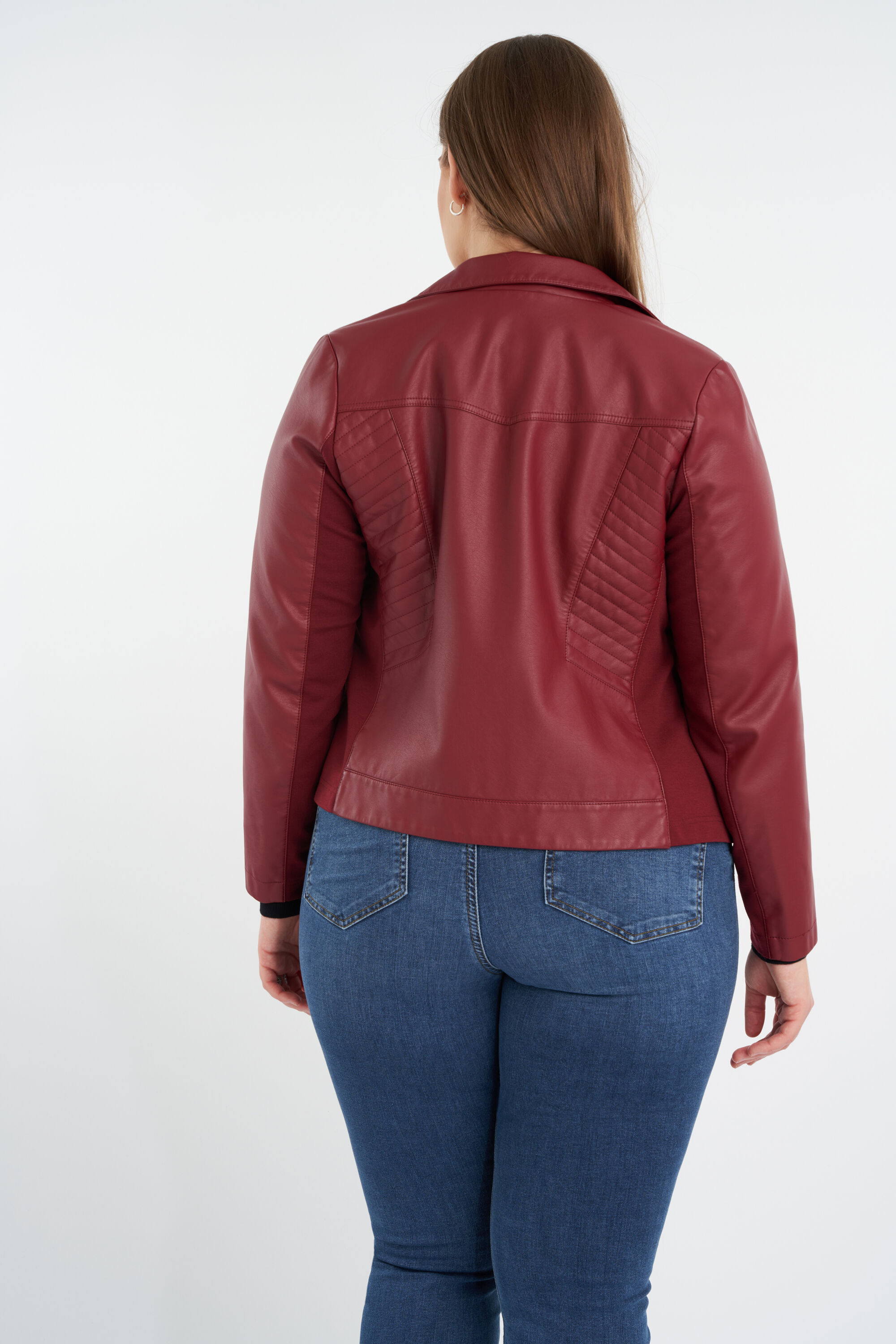 Chaqueta de cuero sint&eacute;tico  image number 3