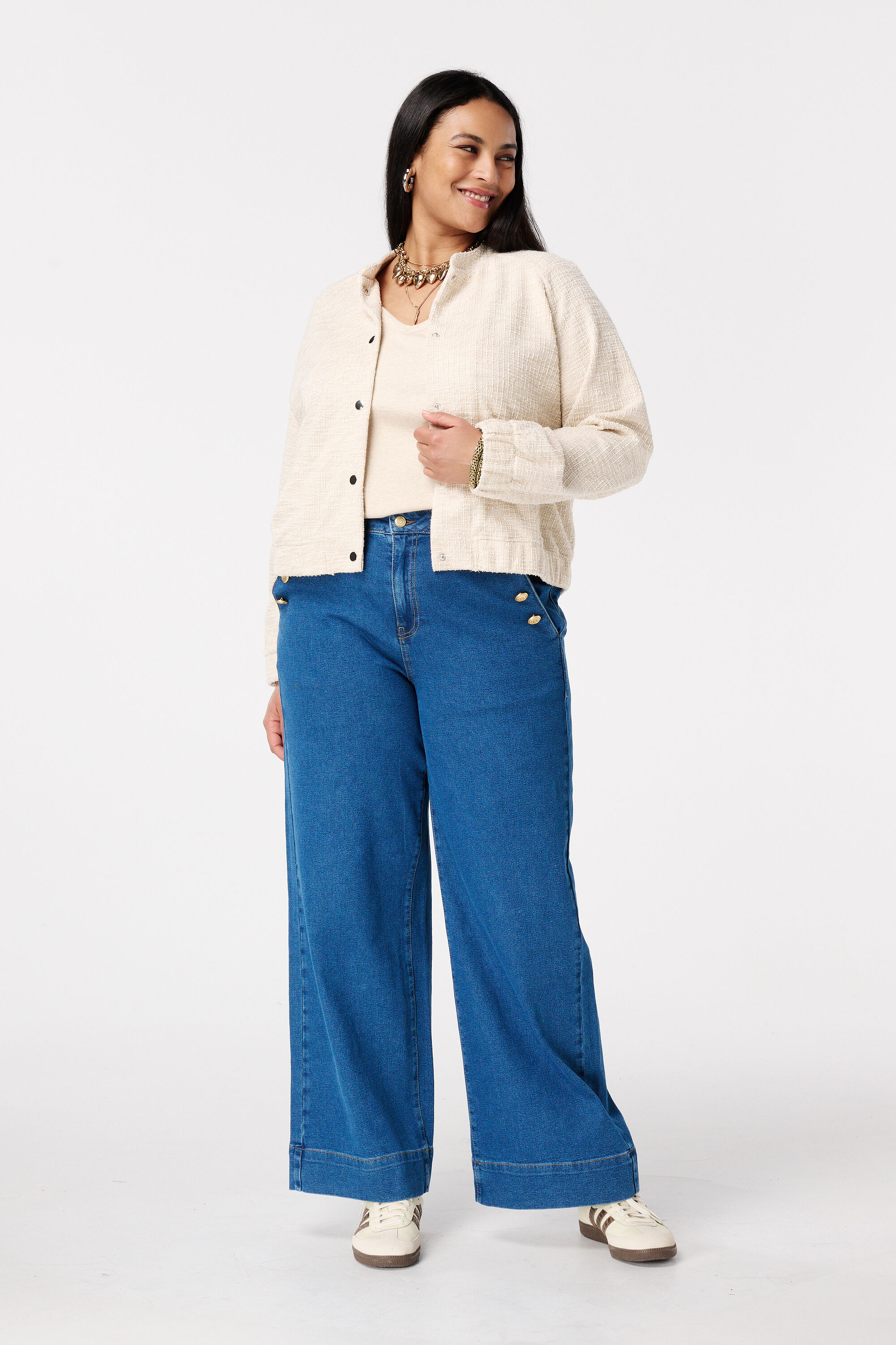 Top de canal&eacute; con escote en V image number 5