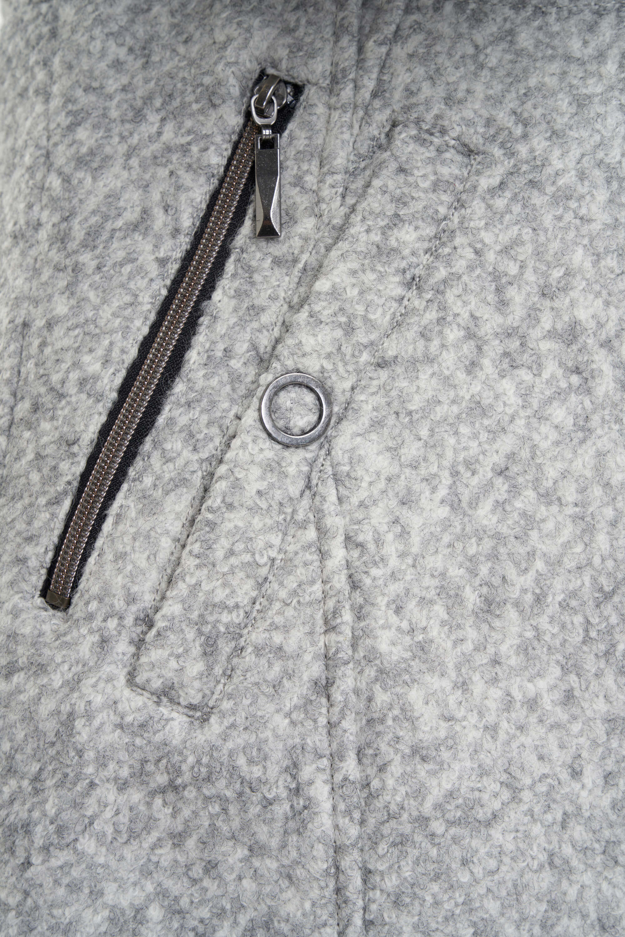 Chaqueta con capucha image number 5