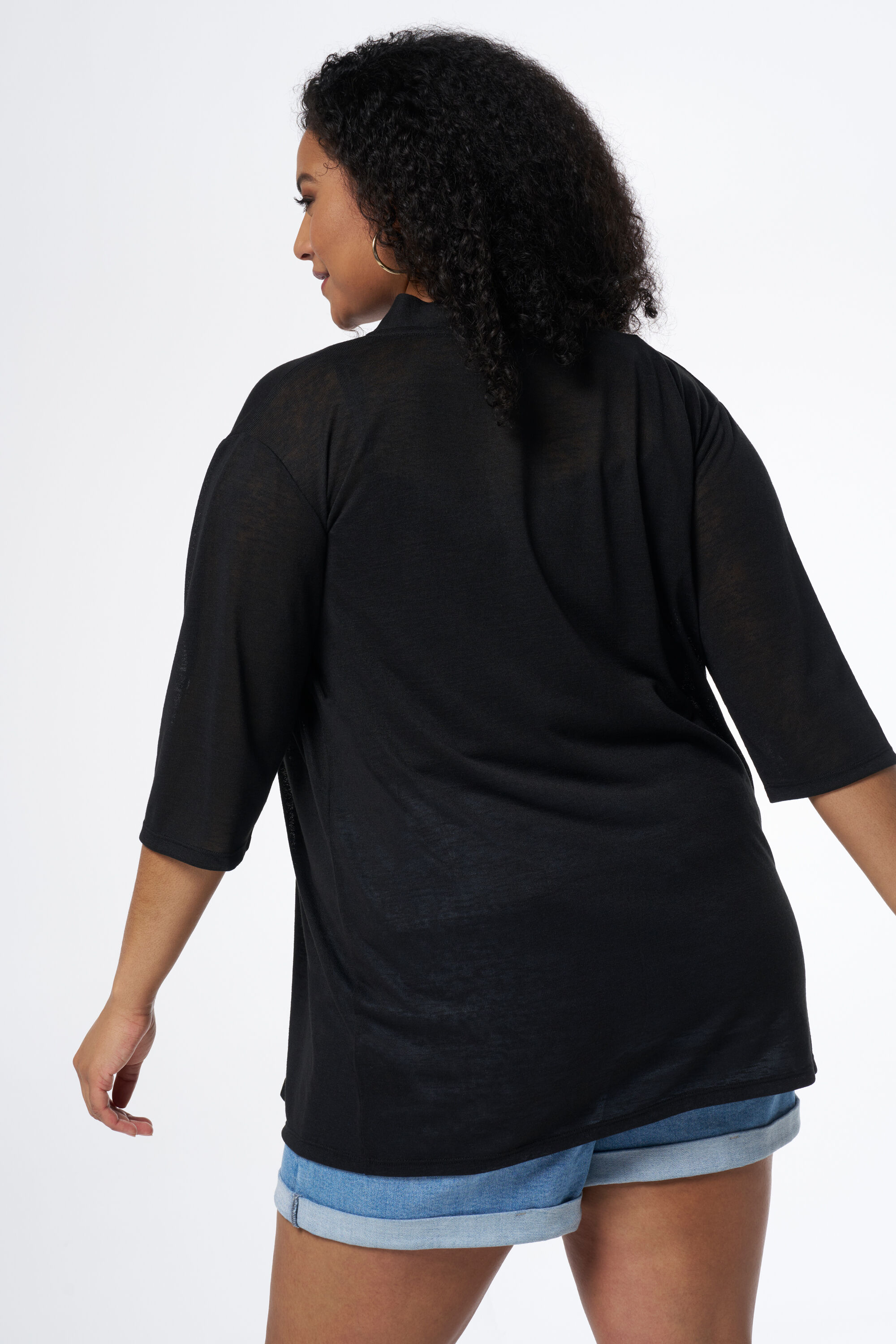 C&aacute;rdigan con mangas tres cuartos image number 3