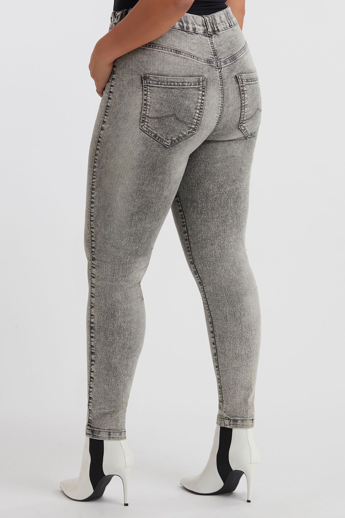 Treggings ajustados modelo POPPY image number 3