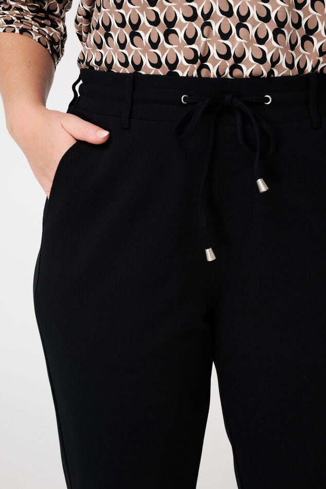 Pantalones slim fit image number 4