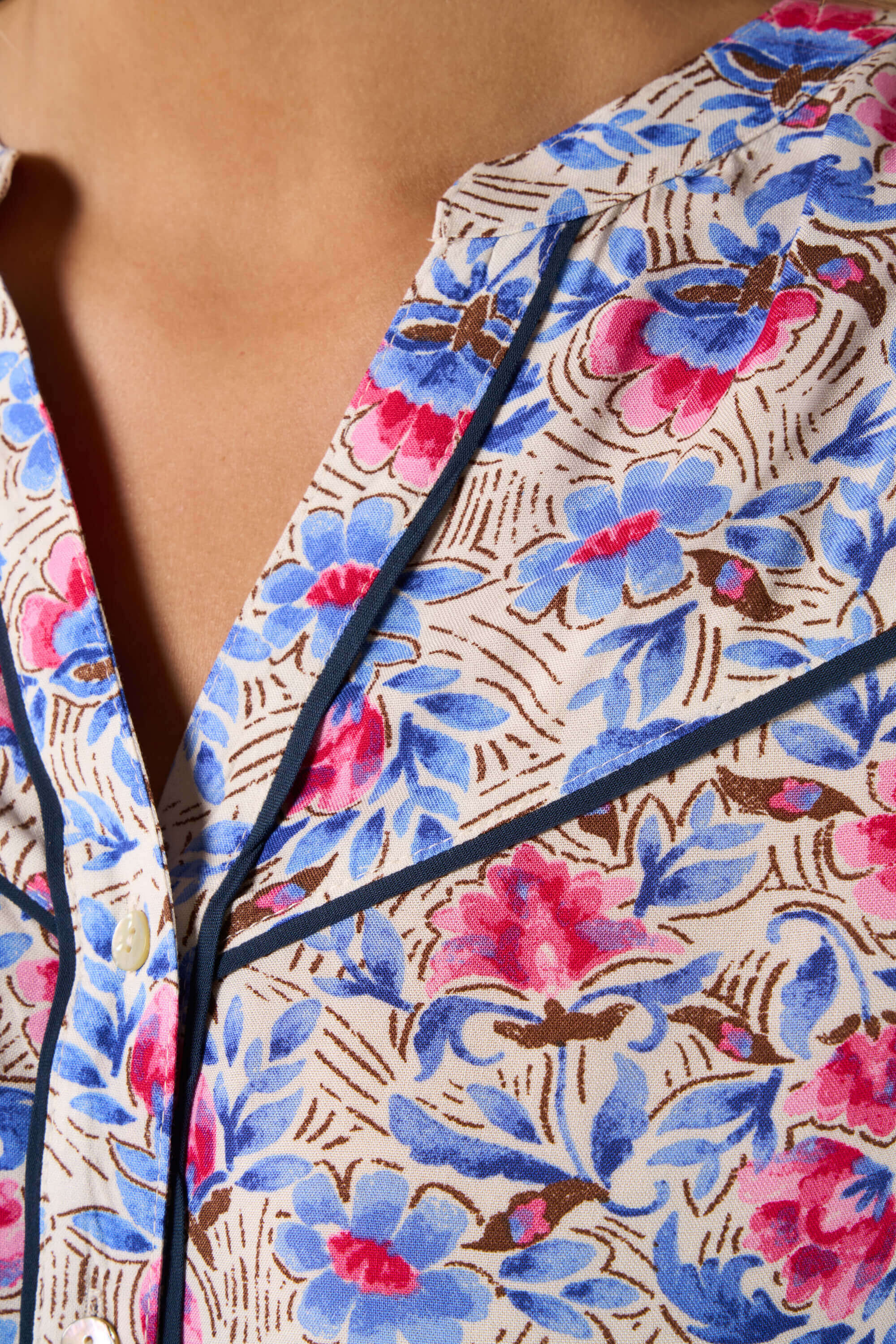 Blusa con manga globo image number 4