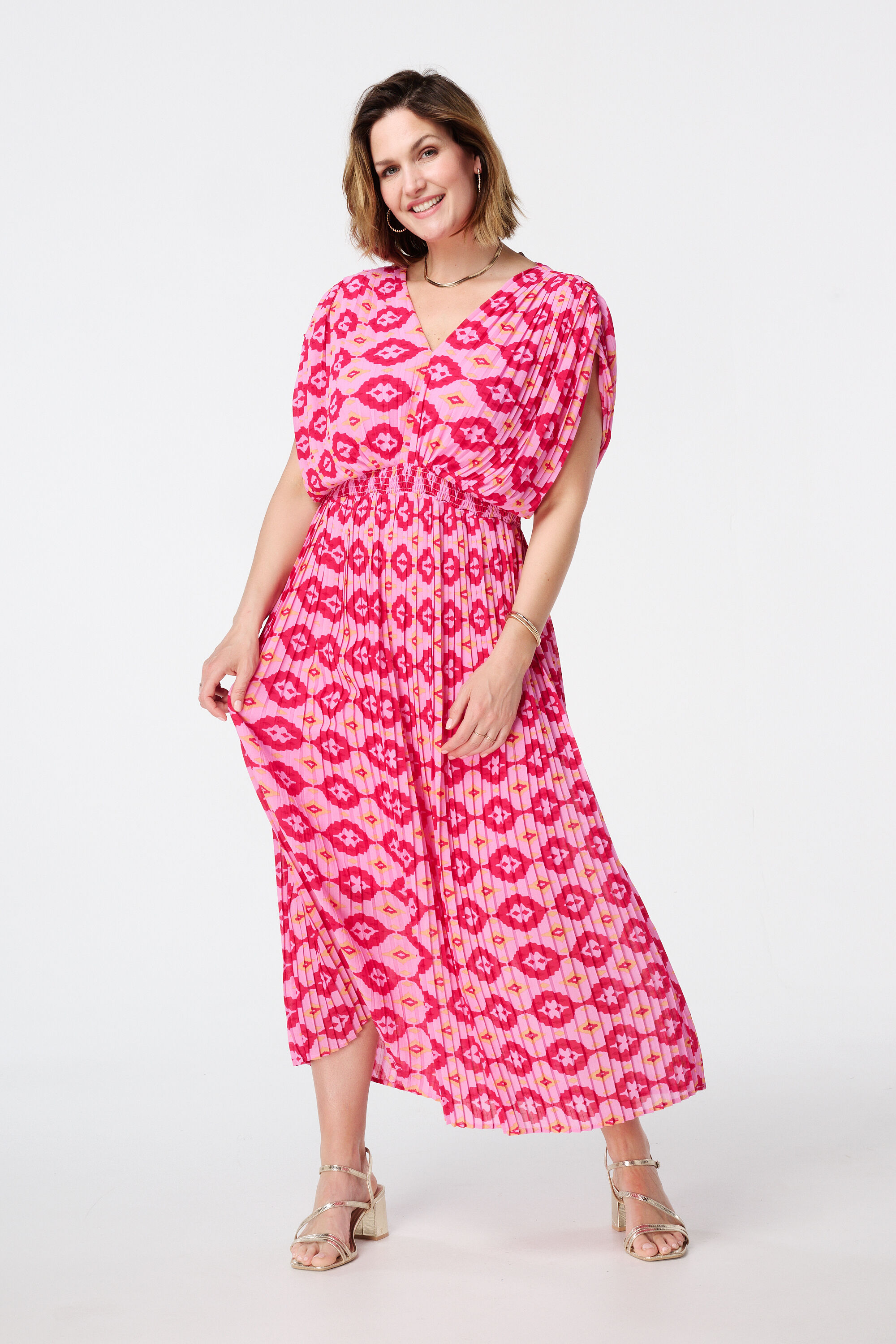 Vestido plisado con estampado image number 5