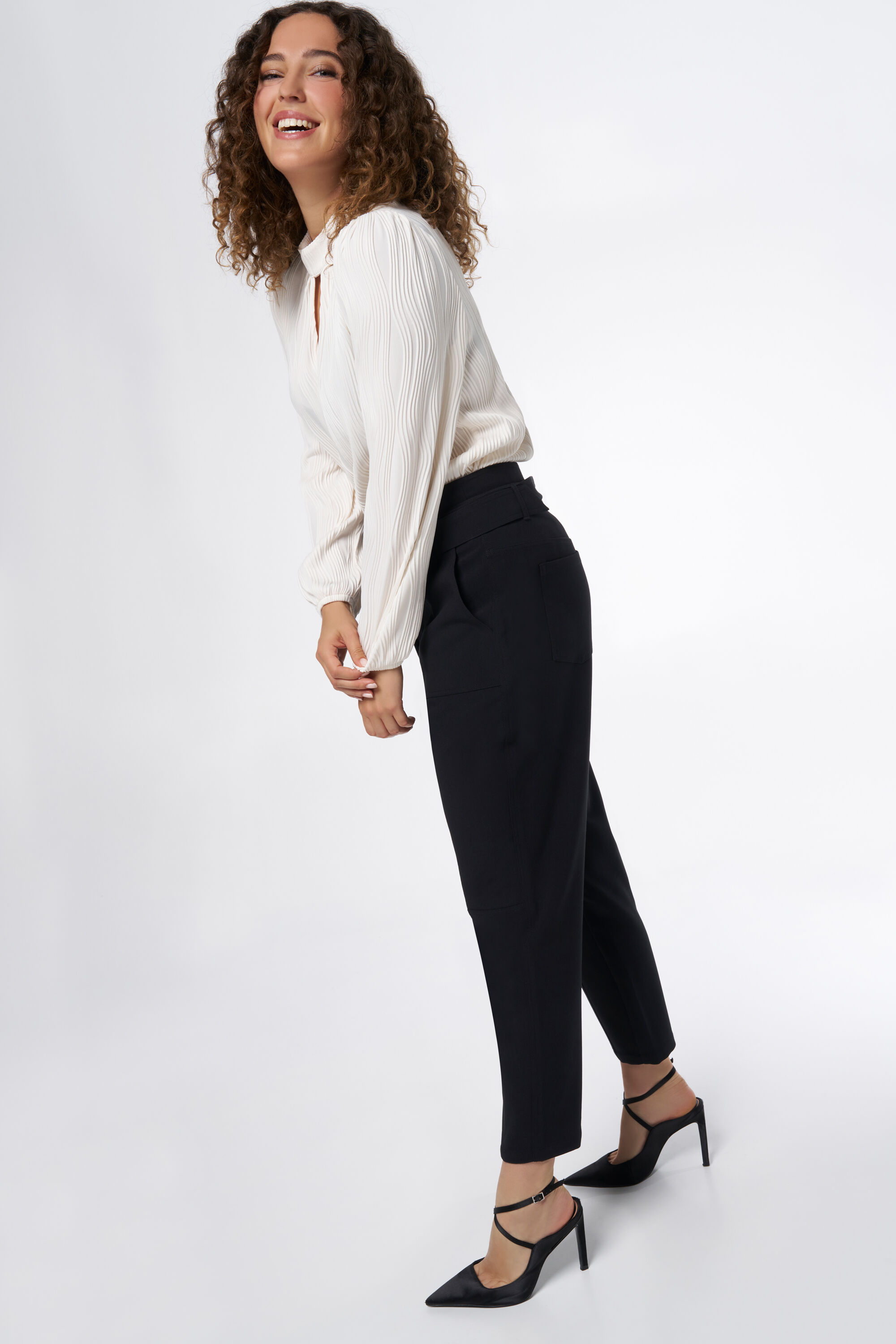 Pantalones Paperbag image number 6