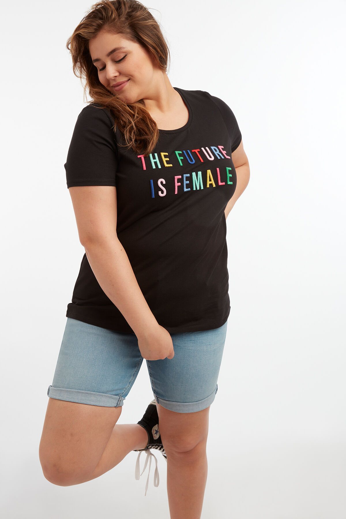 Camiseta bordada image number 3