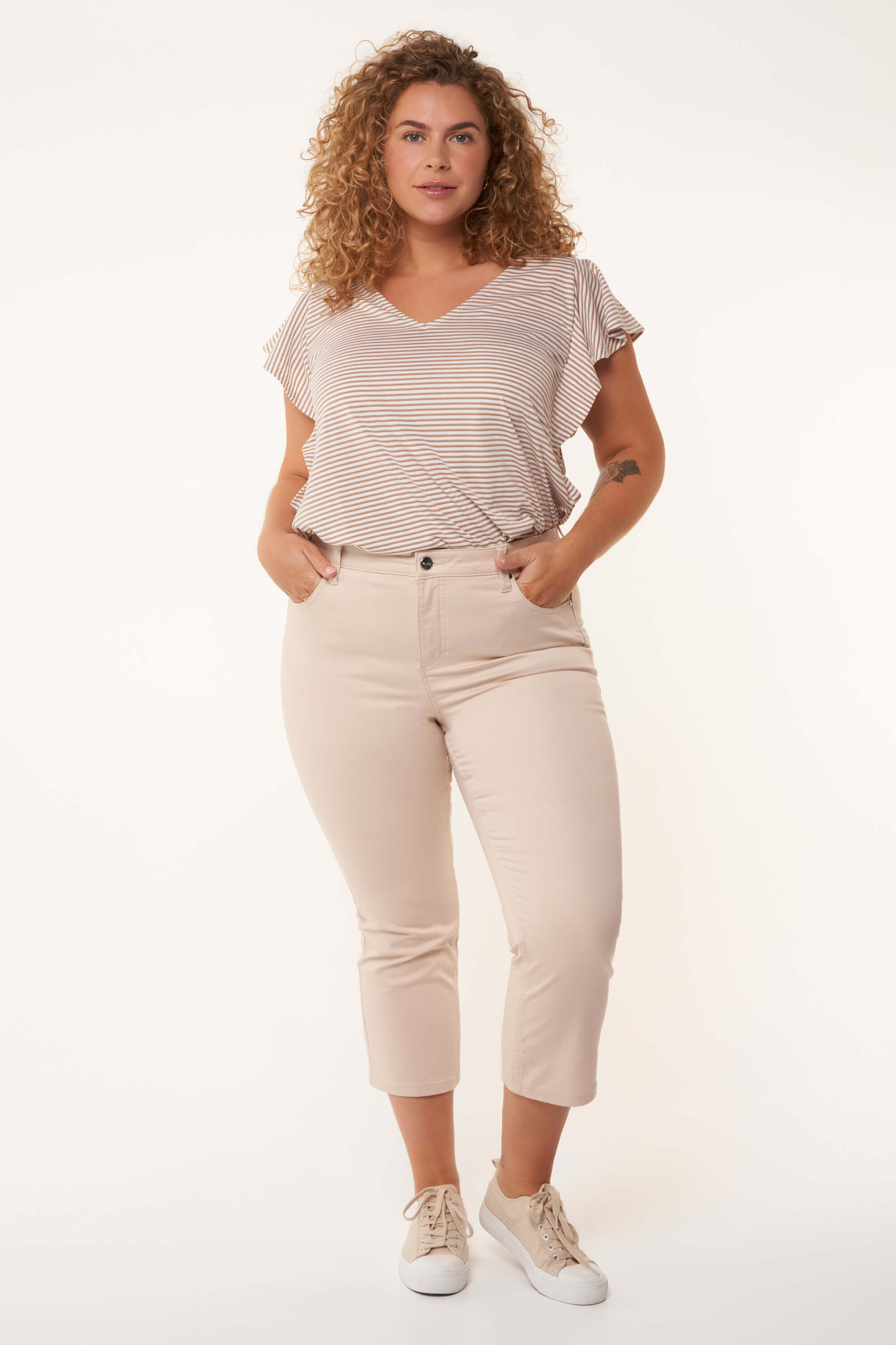 Pantalon corte capri cheap