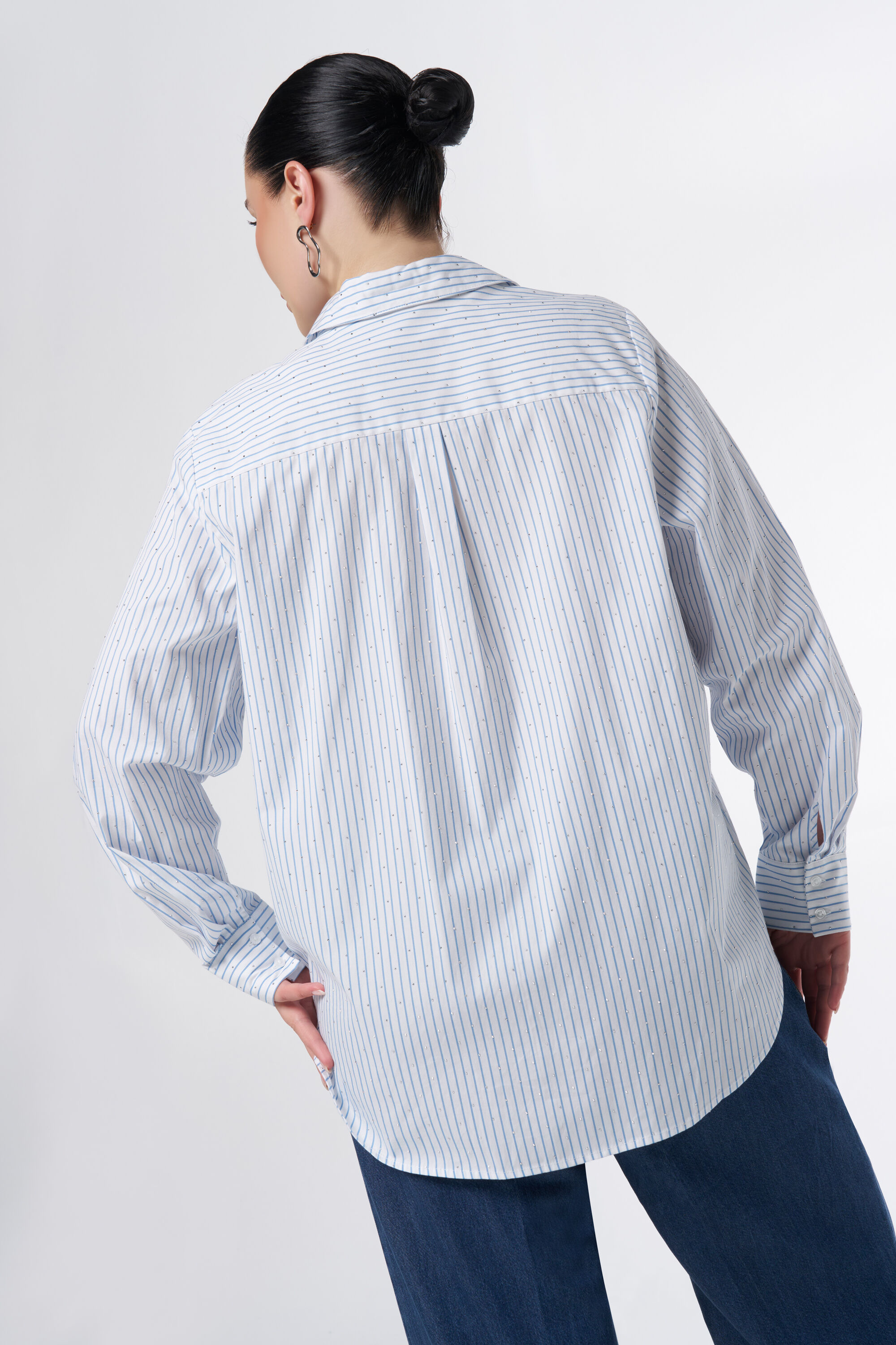 Camisa con strass image number 3