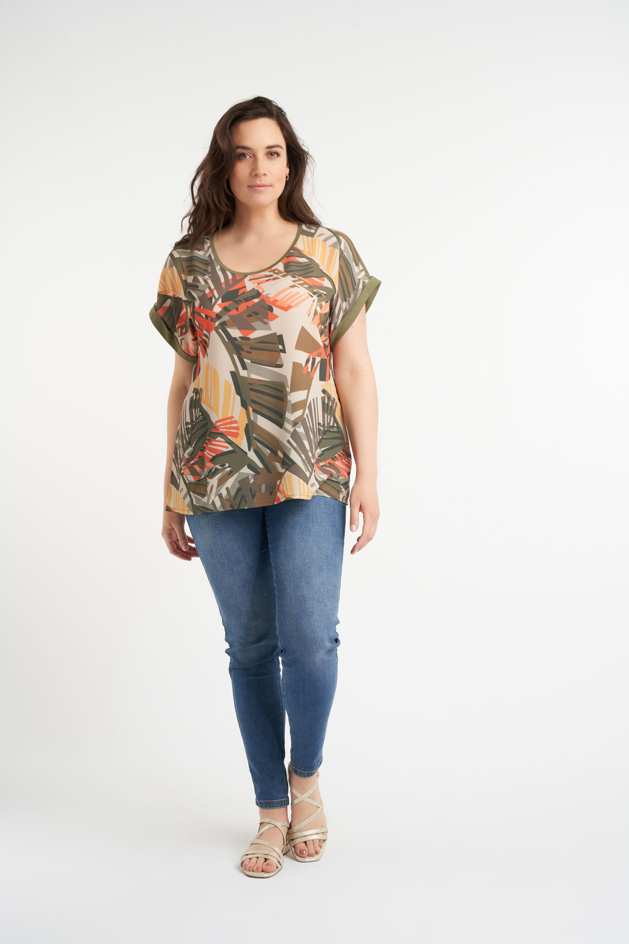 Top con estampado  image number 6