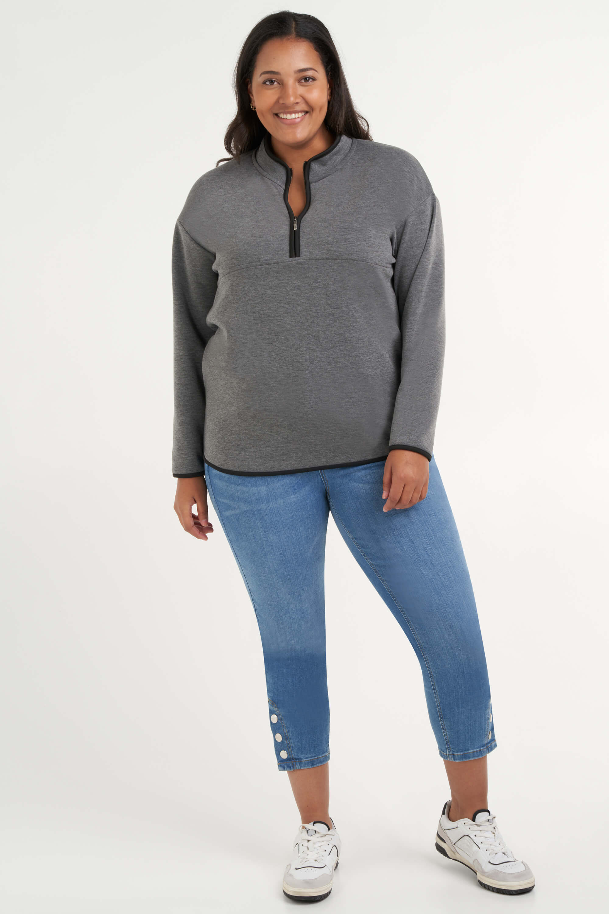 Top con cremallera  image number 4