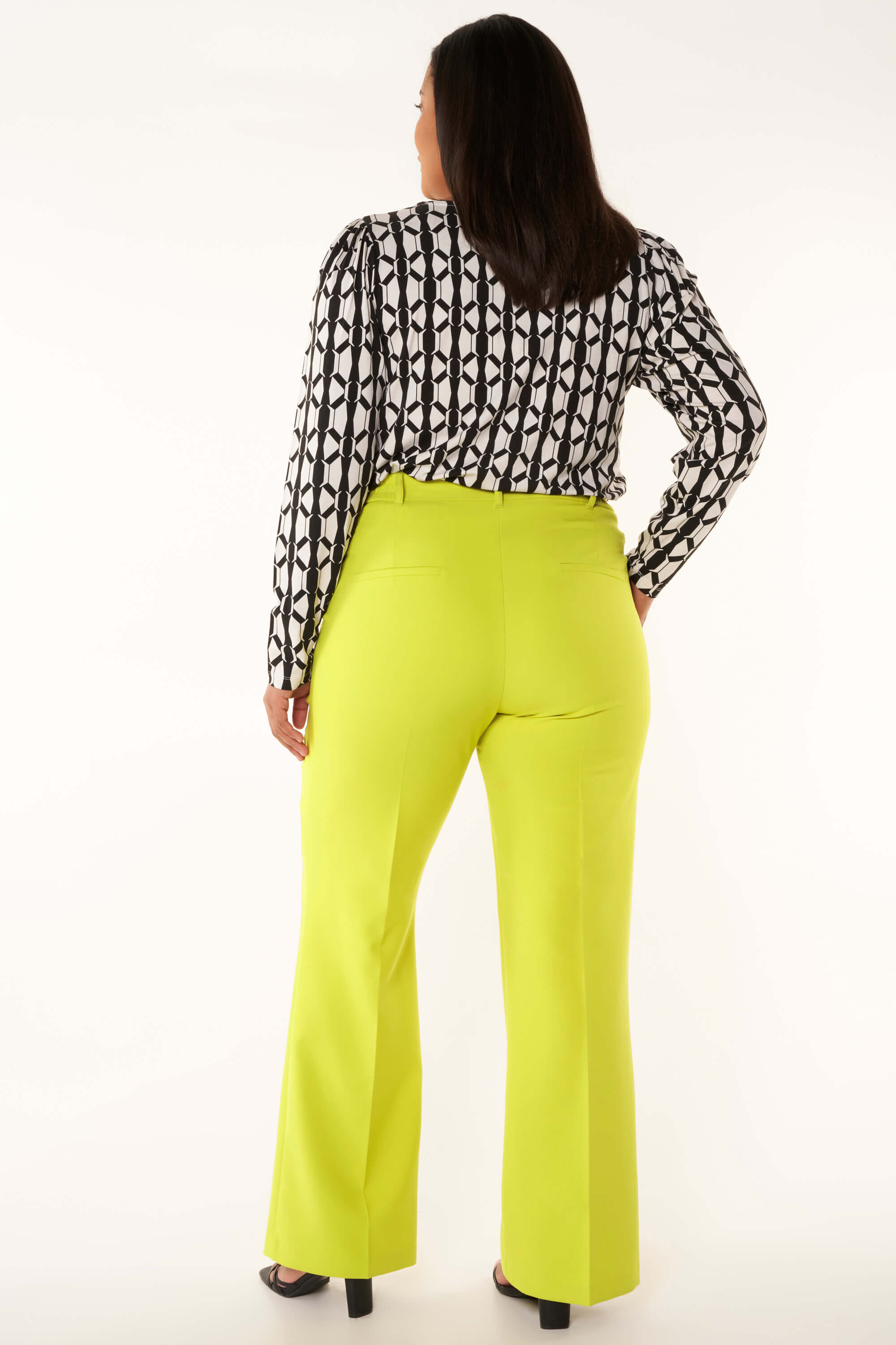 Pantalones de pernera ancha image number 3