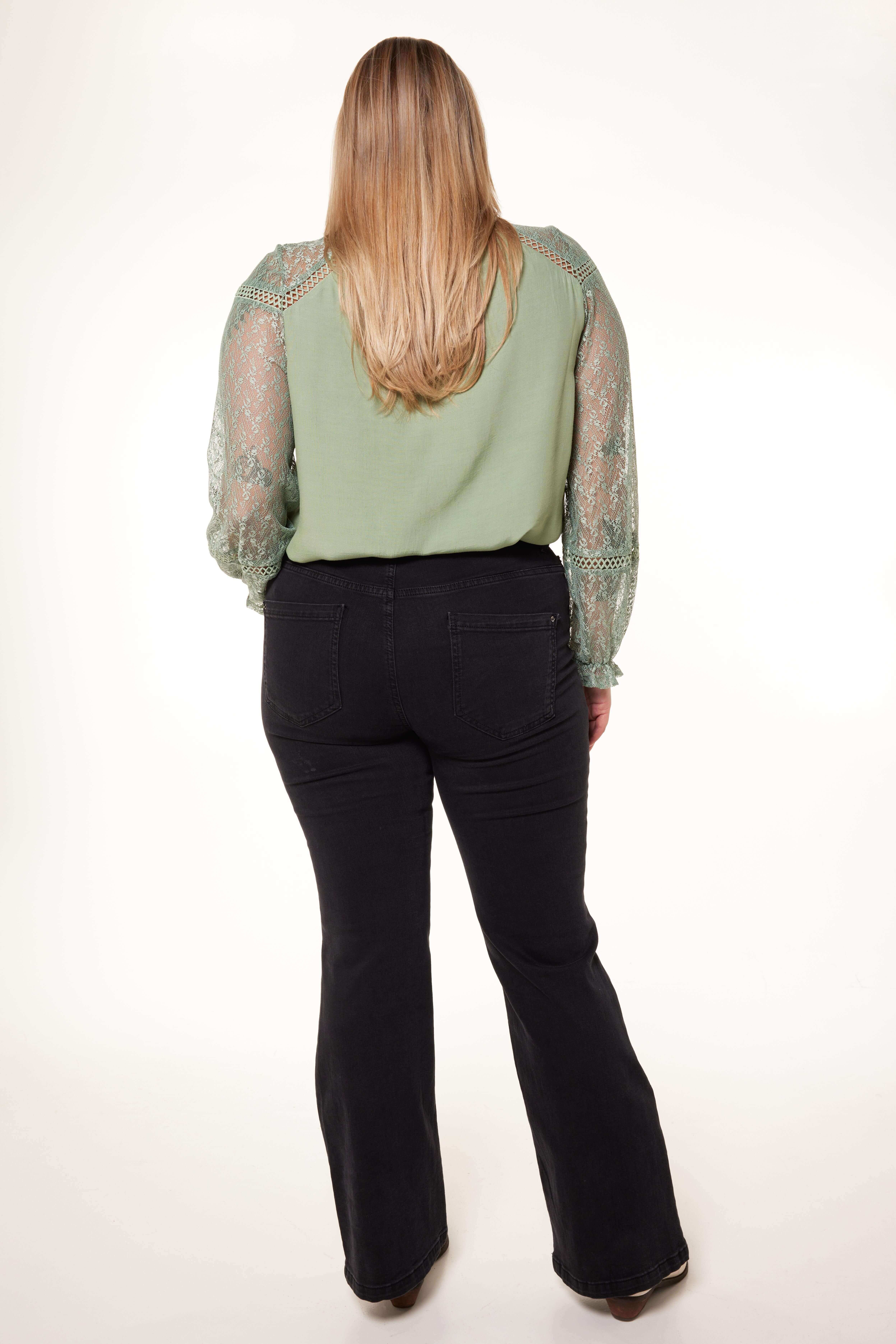 Vaqueros acampanados  image number 4