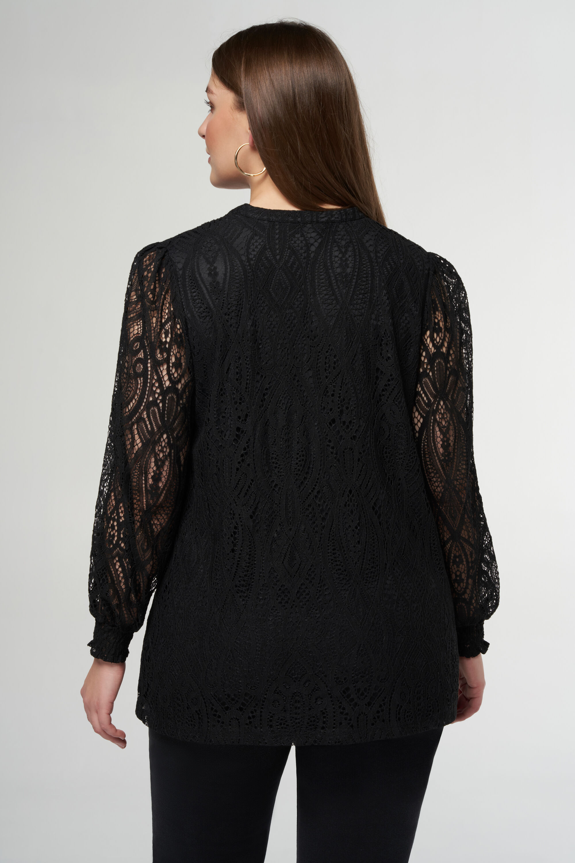 Top con encaje y mangas transparentes image number 3