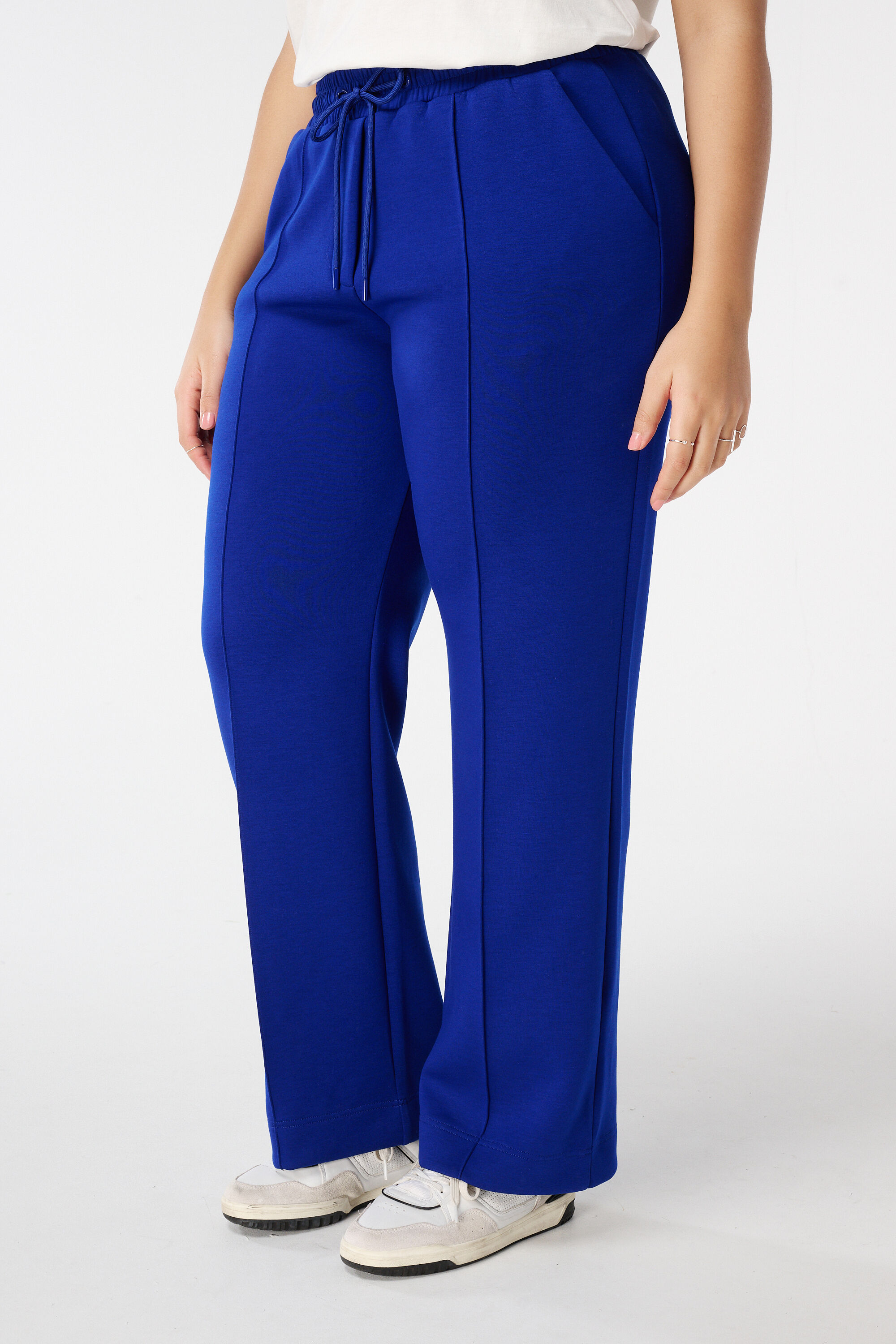 Pantal&oacute;n con cintura el&aacute;stica y costura decorativa image number 5