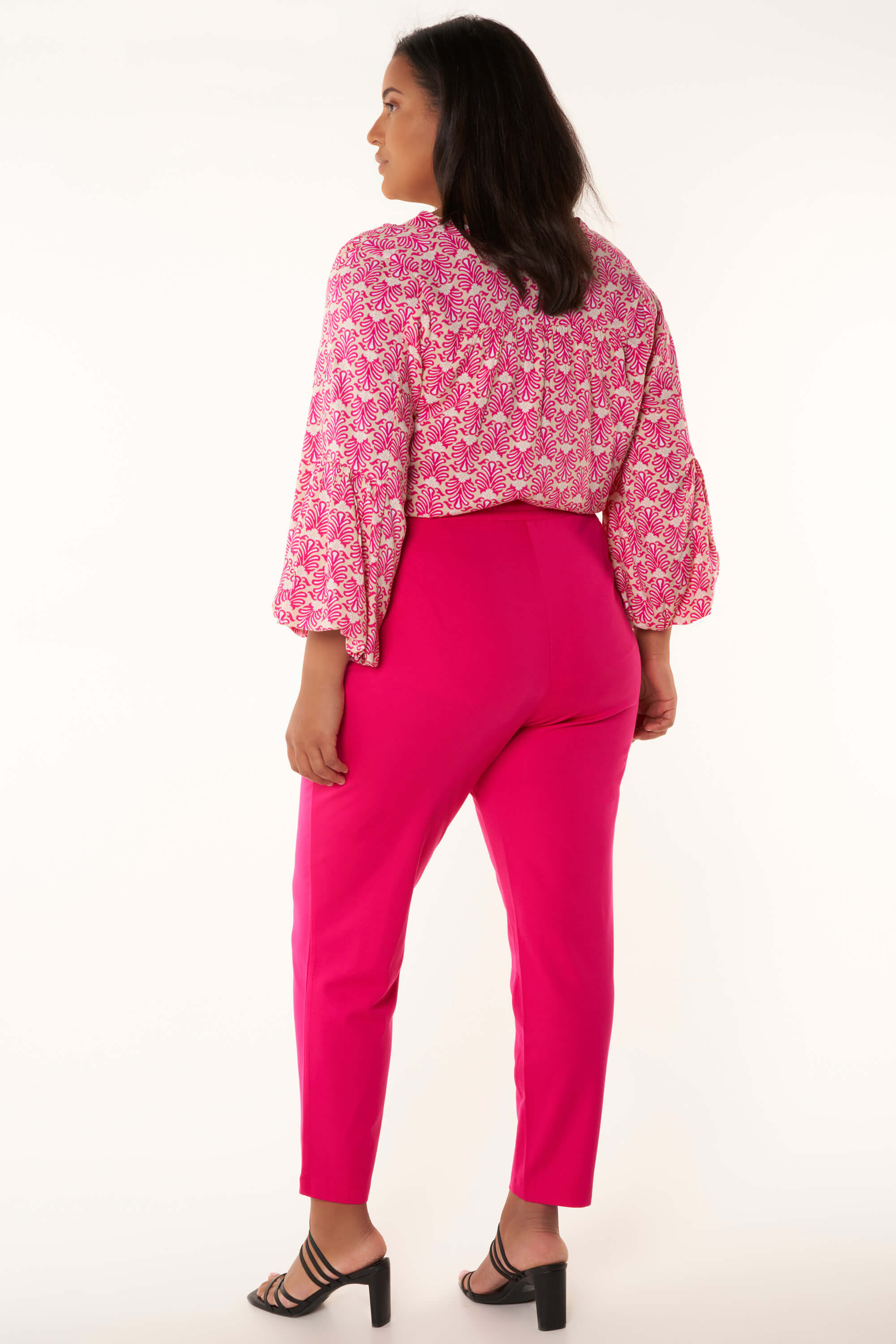 Pantalones jogger image number 3