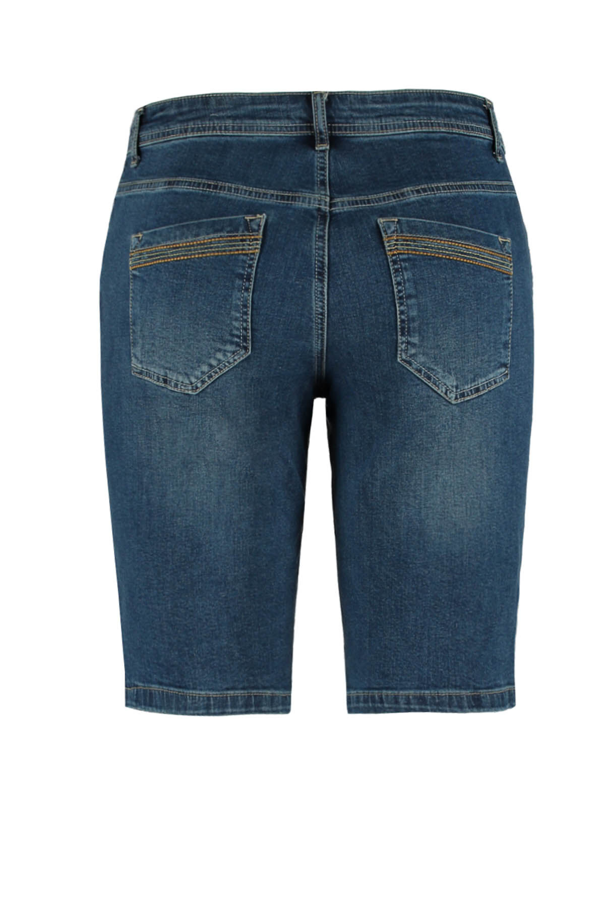 Pantal&oacute;n vaquero corto image number 2