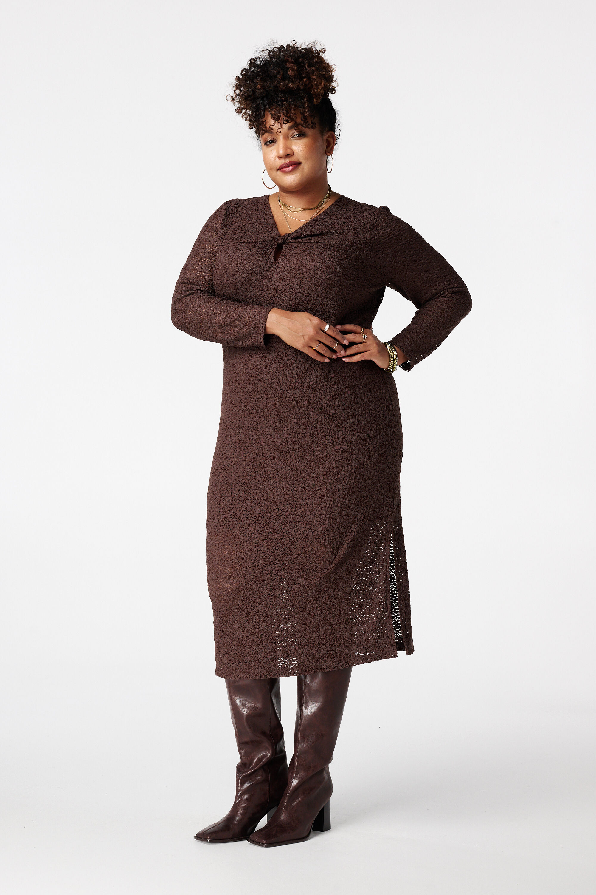 Vestido midi de encaje