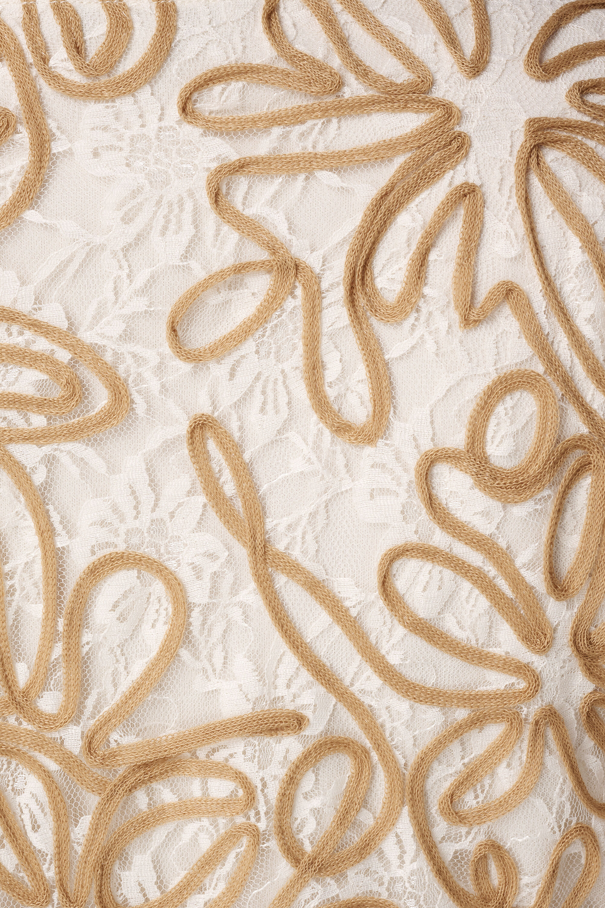 Top bordado con mangas de malla image number 6