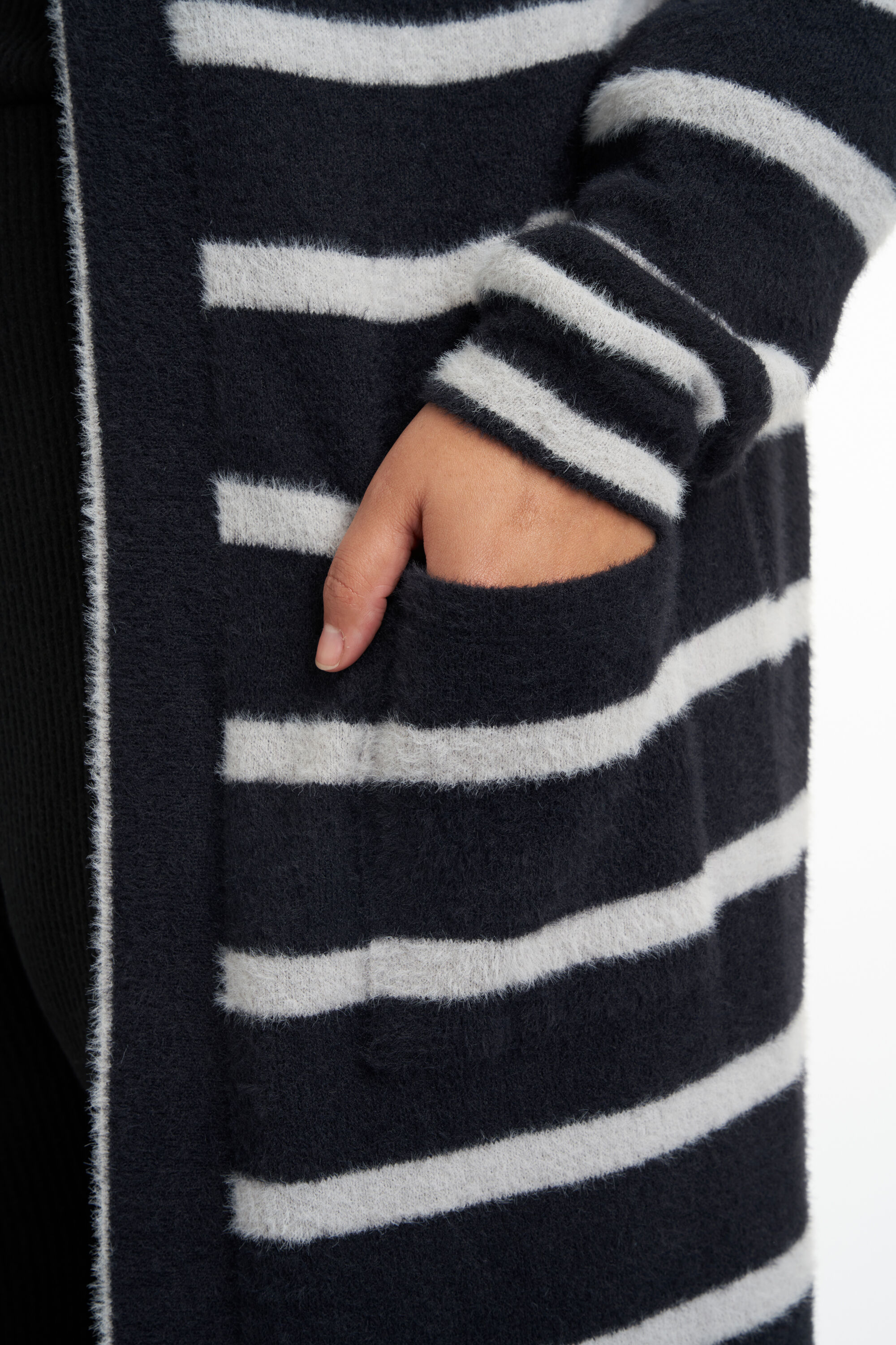 C&aacute;rdigan de rayas image number 5