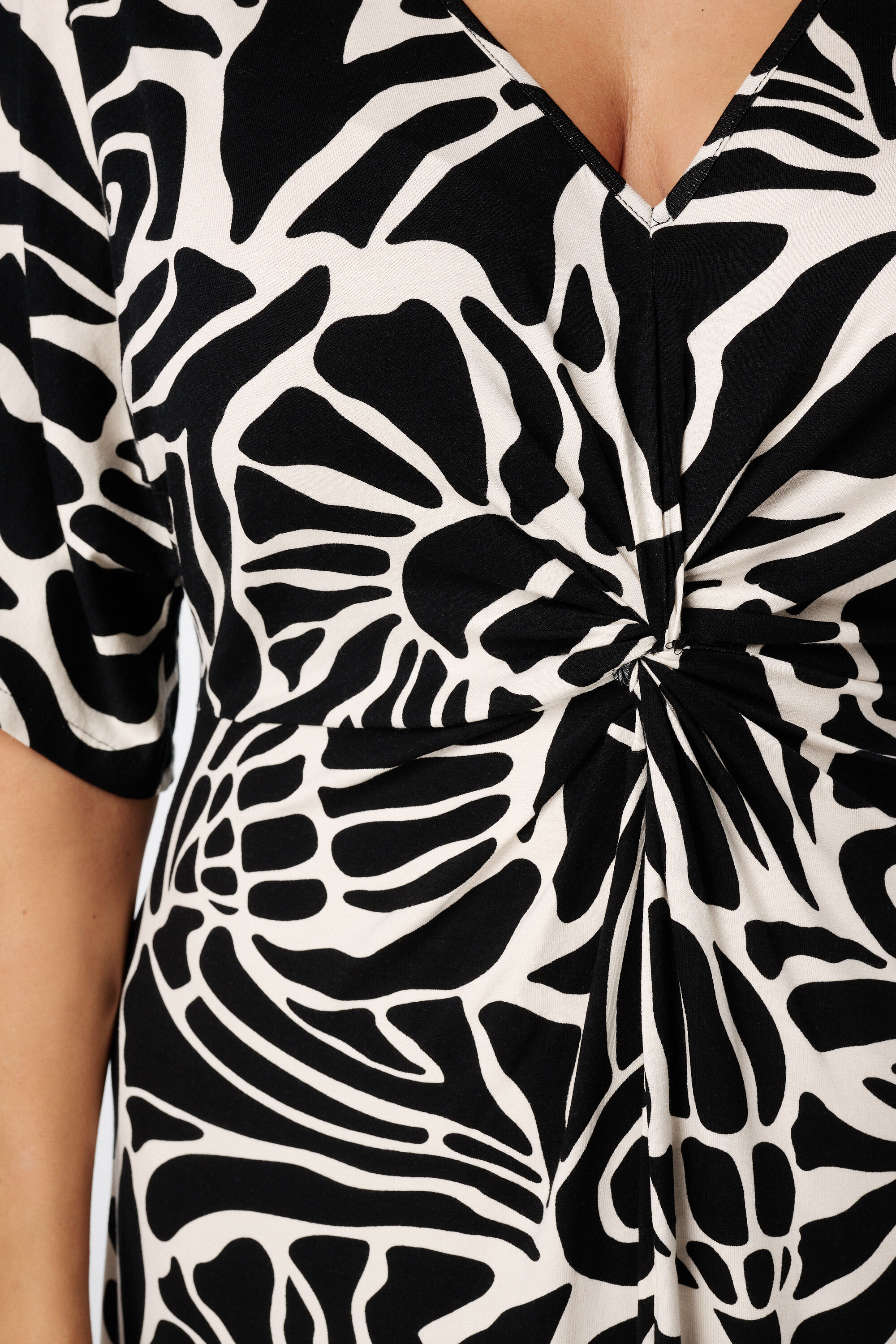 Vestido estampado image number 5