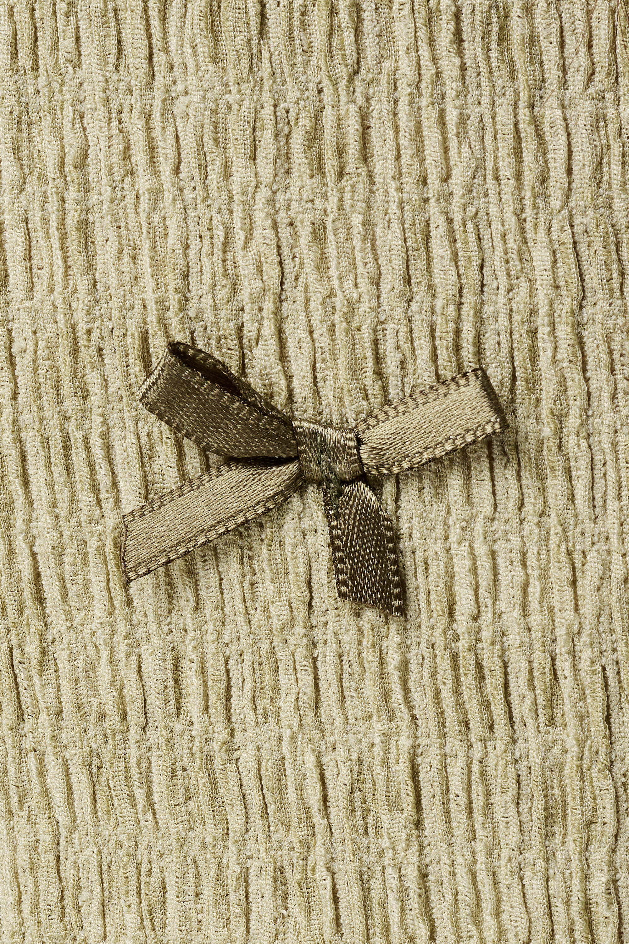 Top con detalles de lazos image number 6