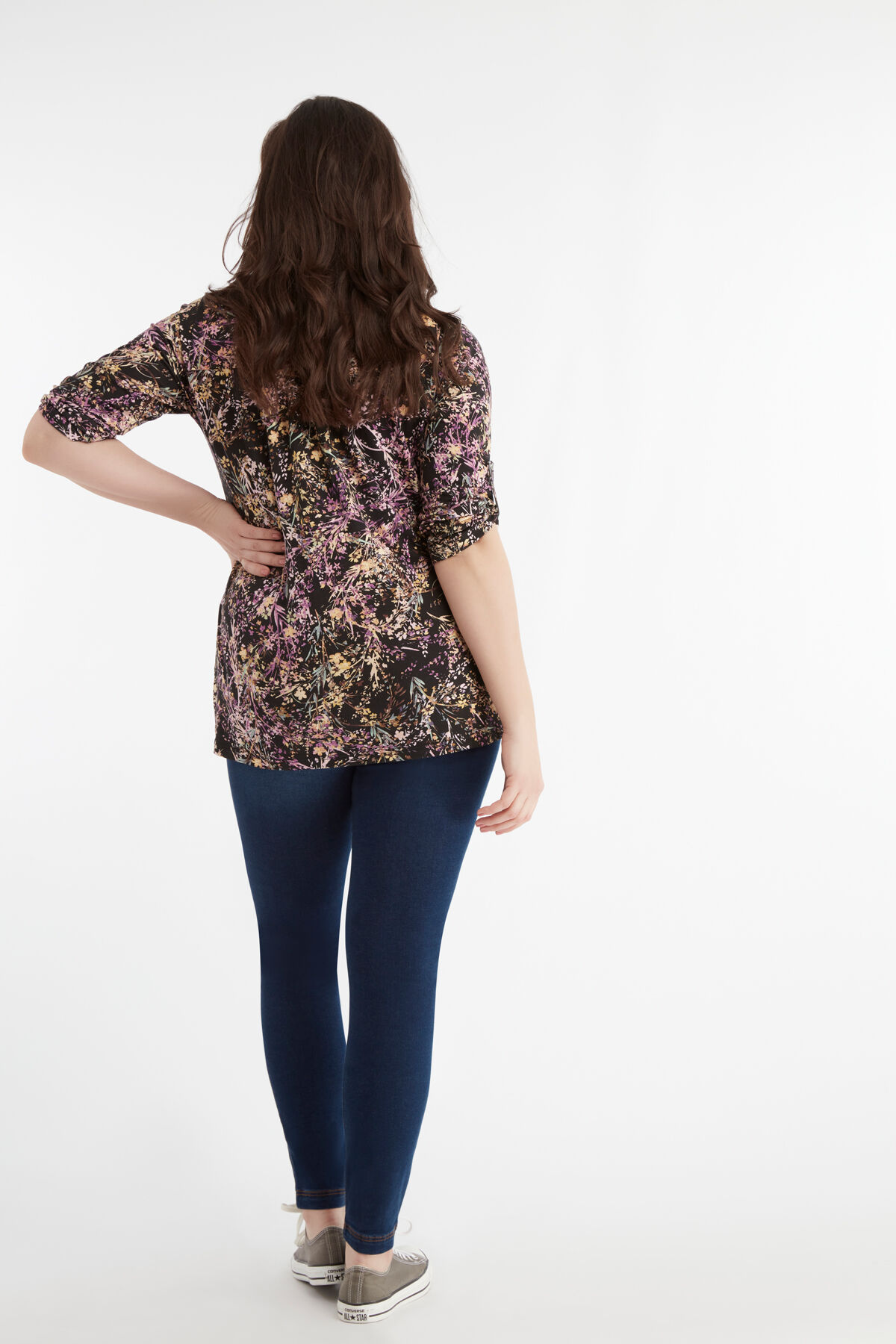 Top con estampado image number 4