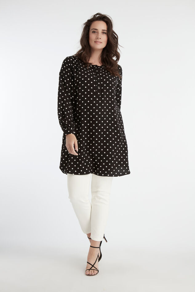 Blusa tipo túnica de lunares image number 3