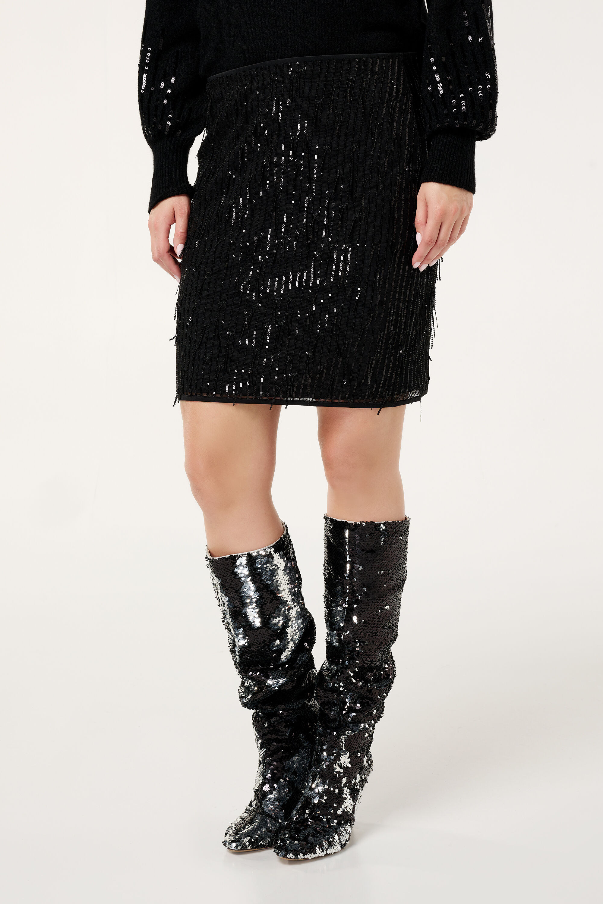 Falda con lentejuelas image number 5
