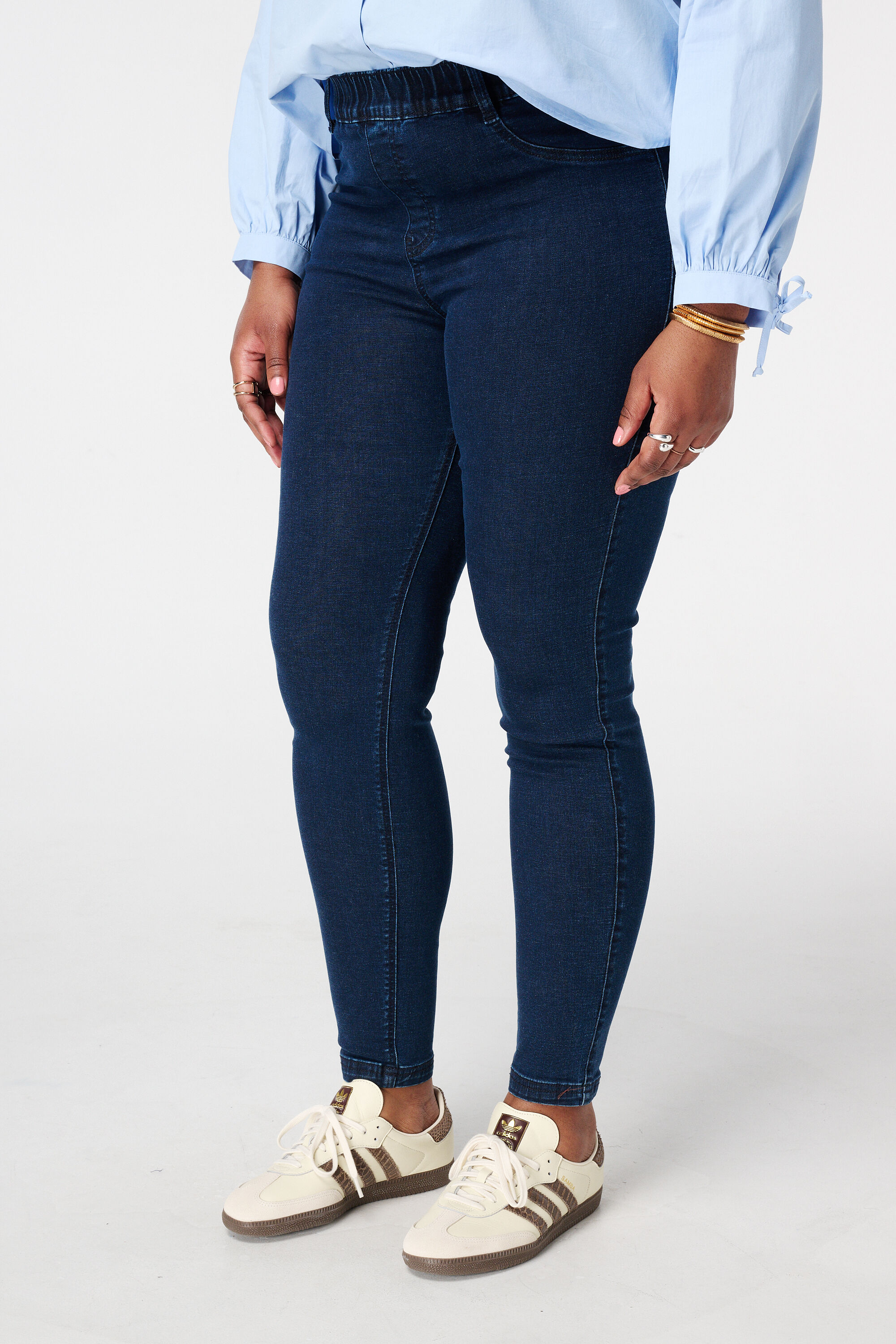 Treggings con aspecto denim image number 5