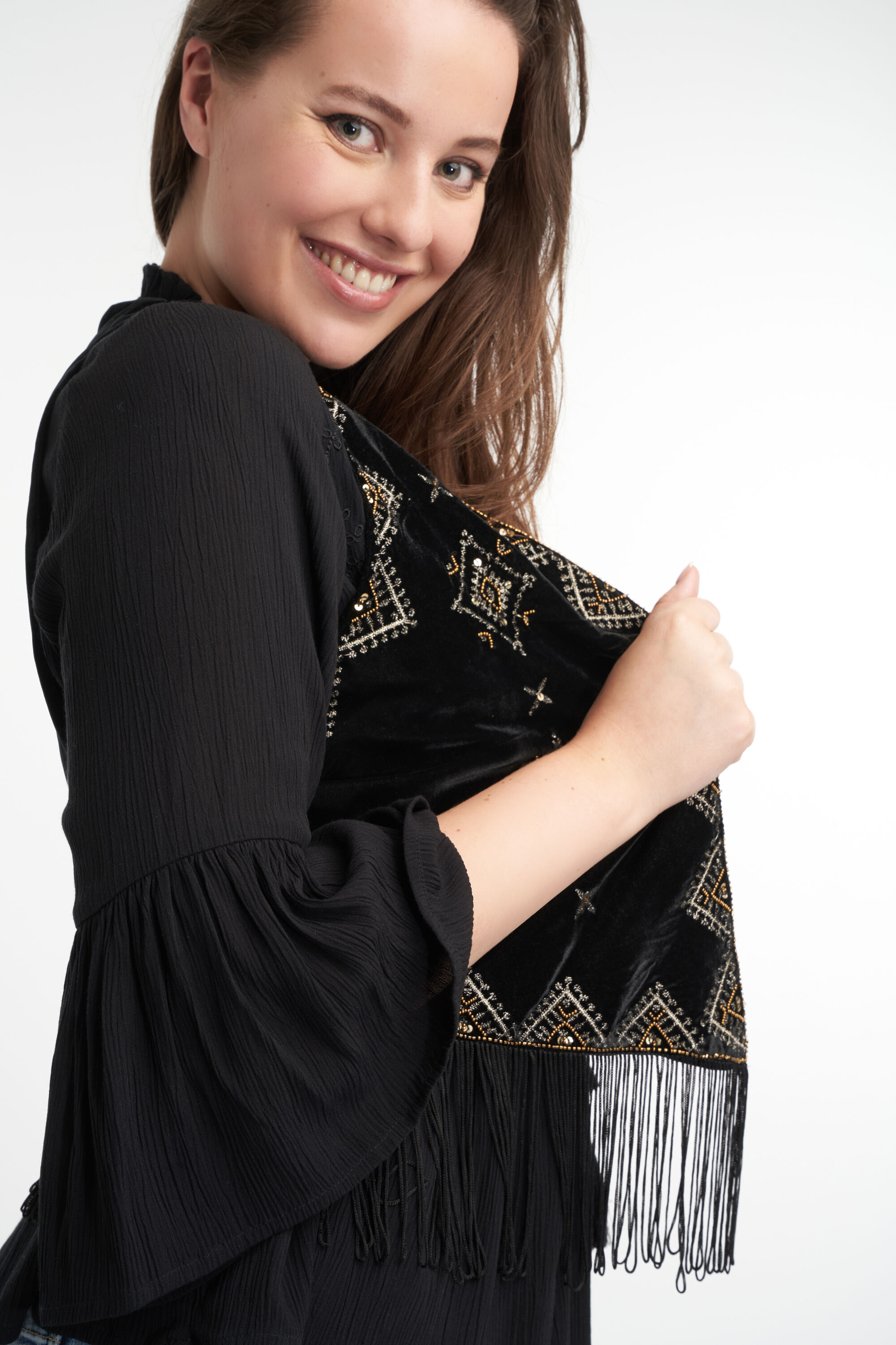 Chaleco con flecos  image number 5